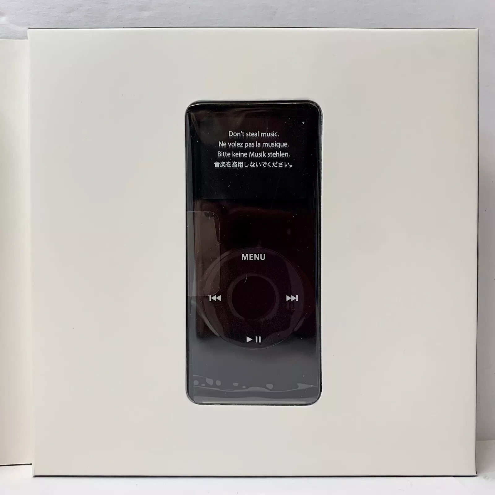 Apple iPod nano 1st Generation Black (2 GB) (Collector's Item)