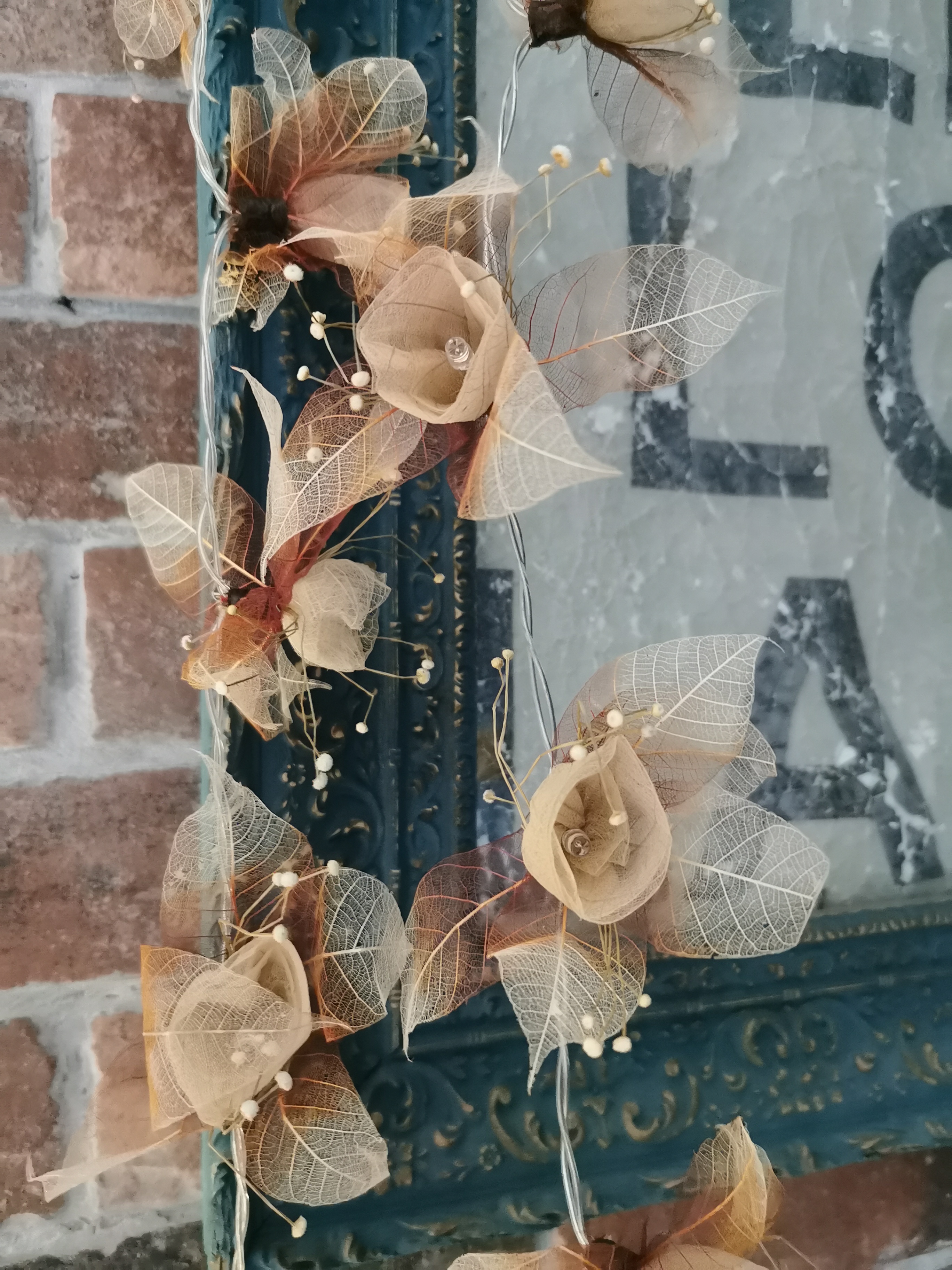 La guirlande Miniroses Marron/Ecrue