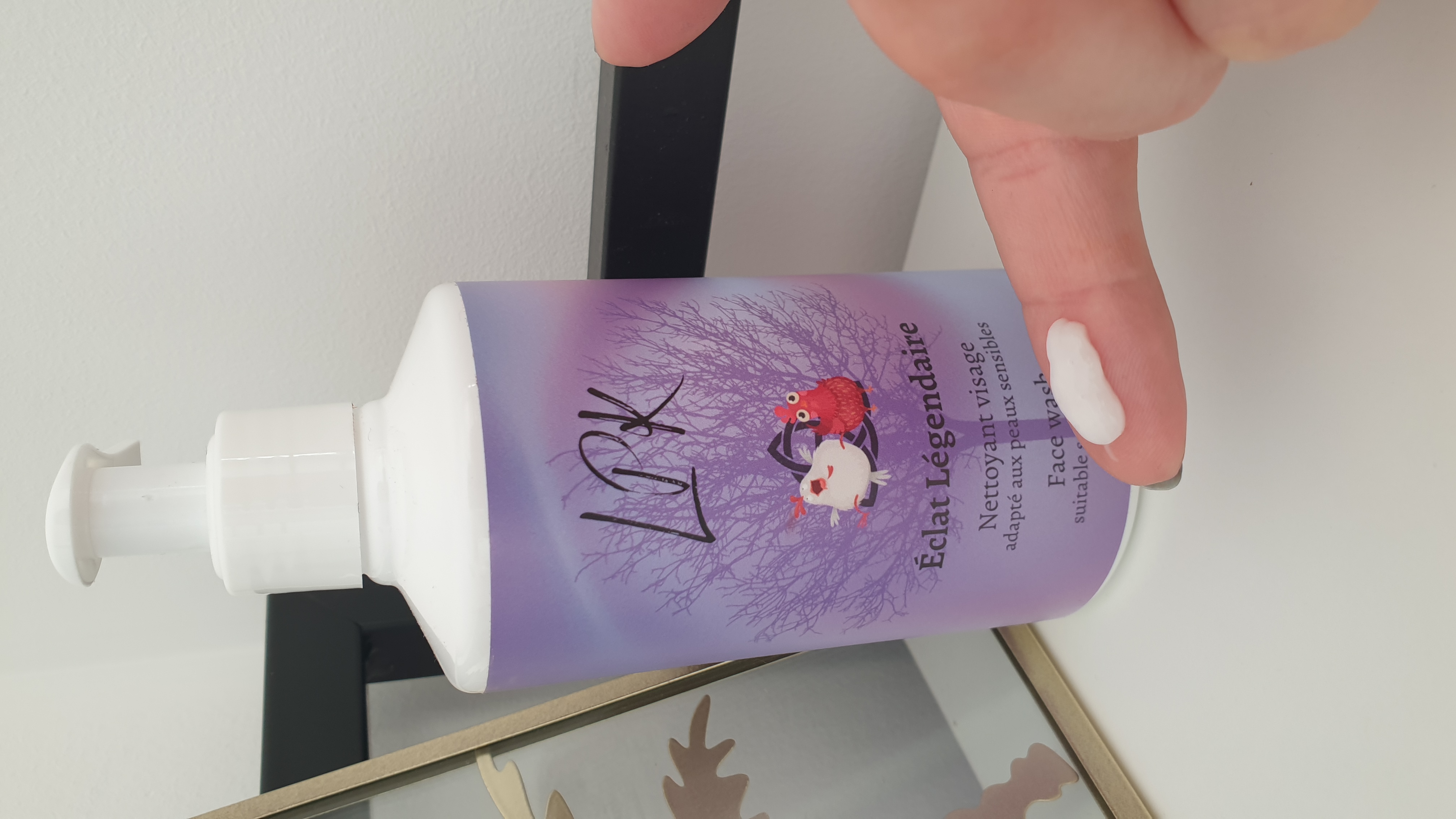 Nettoyant visage (adapté aux peaux sensibles)