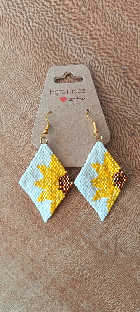 Boucles d'Oreilles Tissées "Eclat Solaire"