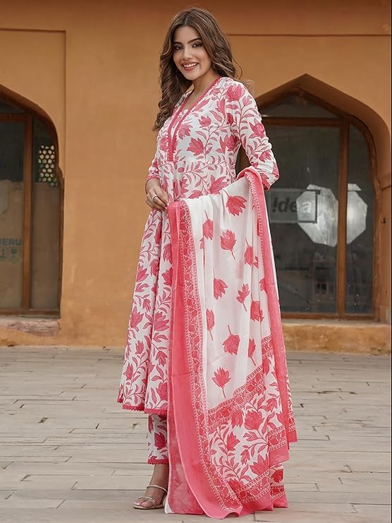 LookMark Women's Cotton Blend Kurta Set