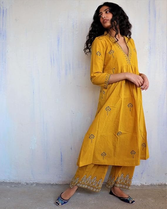 ANNI DESIGNER Women's Rayon Viscose Anarkali Printed Kurta with Palazzo