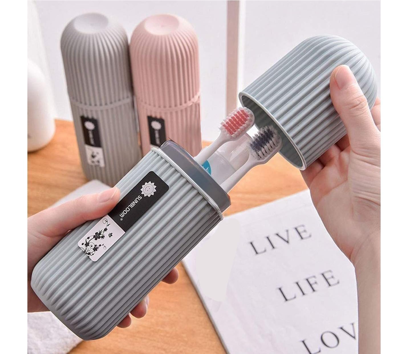 Xpandio 1 Pc Capsule Shape Travel Toothbrush Toothpaste Case Holder 