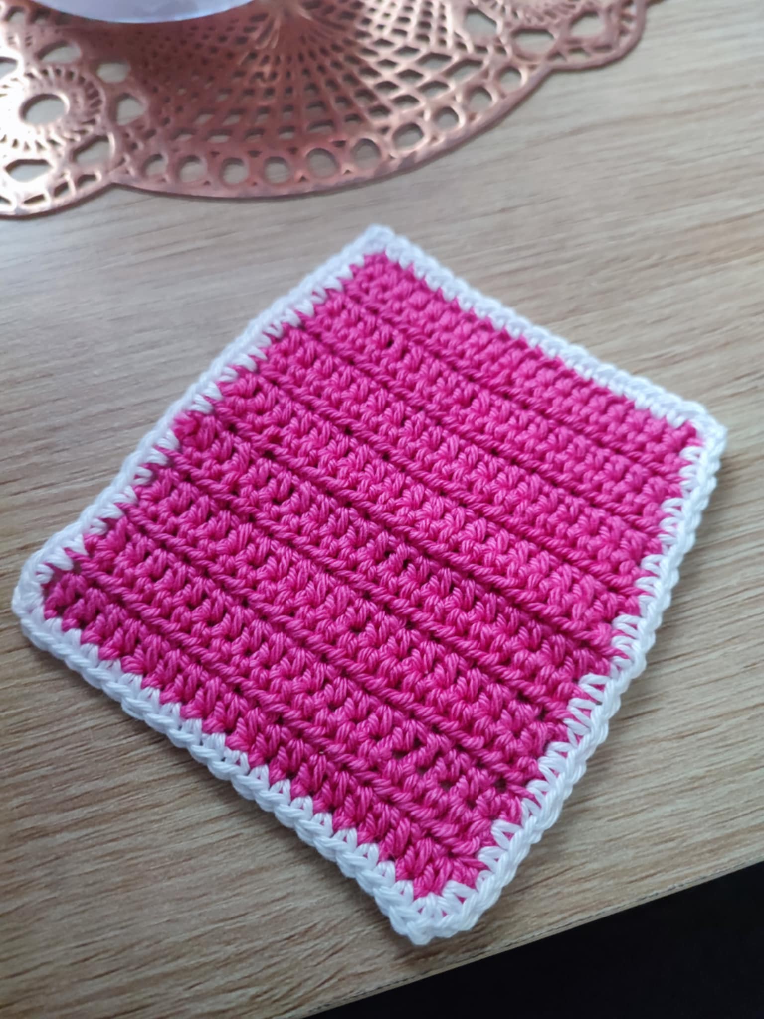 Tutoriel - trois accessoires pour dune la poupée d'aout 