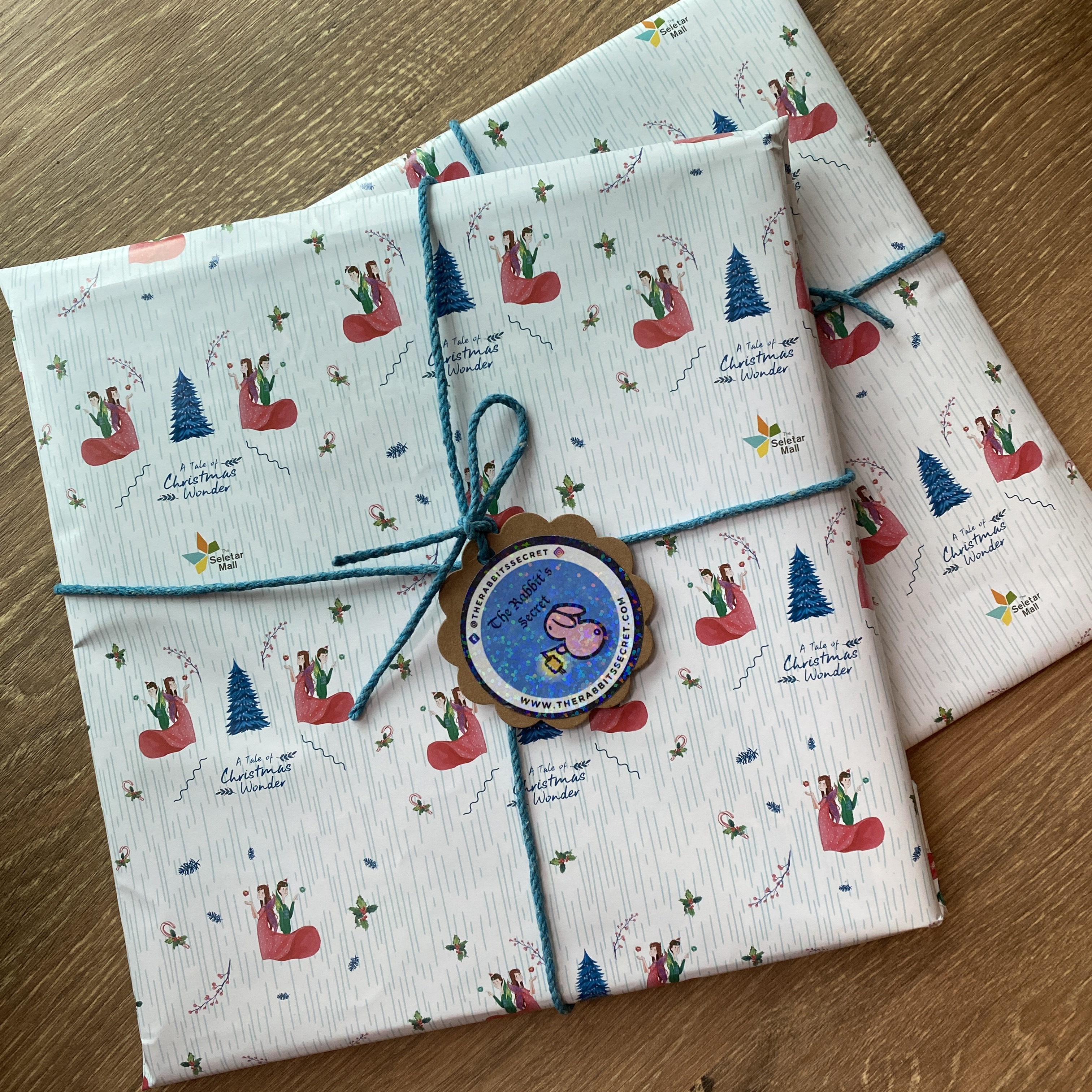 Gift Wrap Service – Make Your Gift Extra Special!