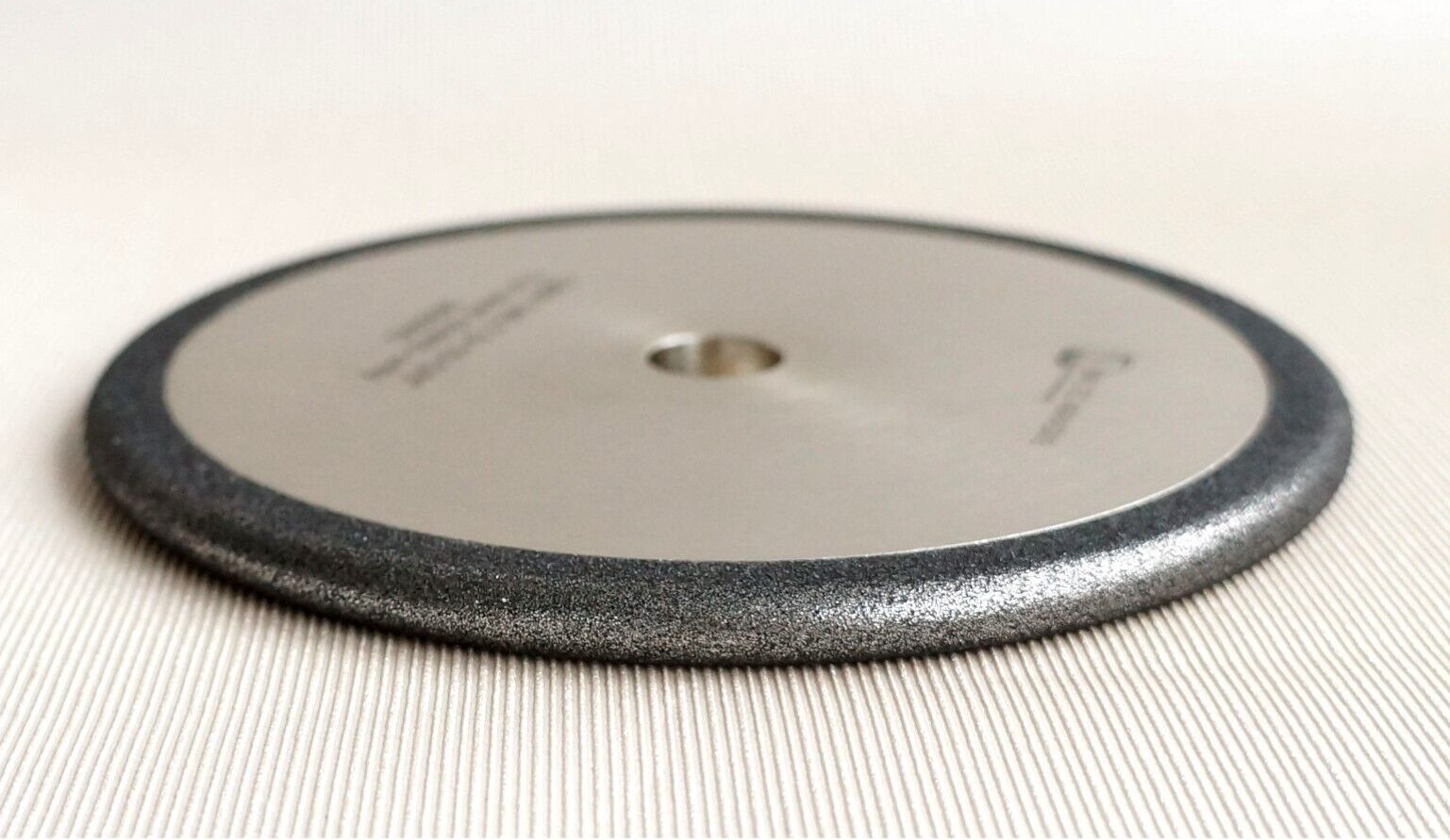 Meule Diamant Disc CBN 146.05 mm / 4.7 mm /  alésage 16mm 