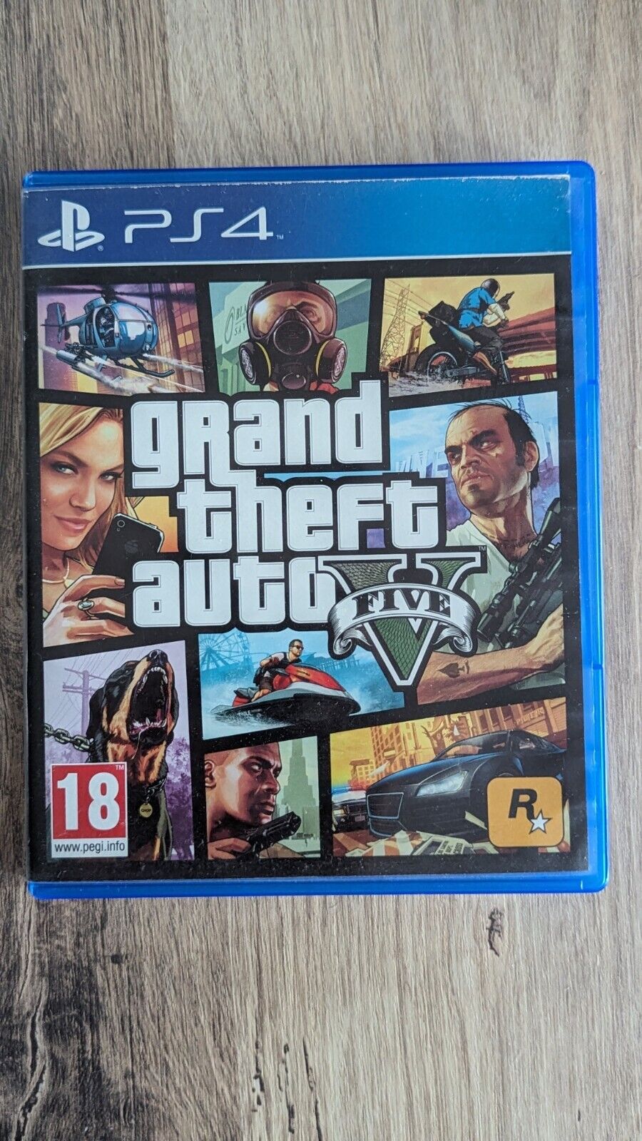 Grand Theft Auto V ( GTA 5 ) PS4