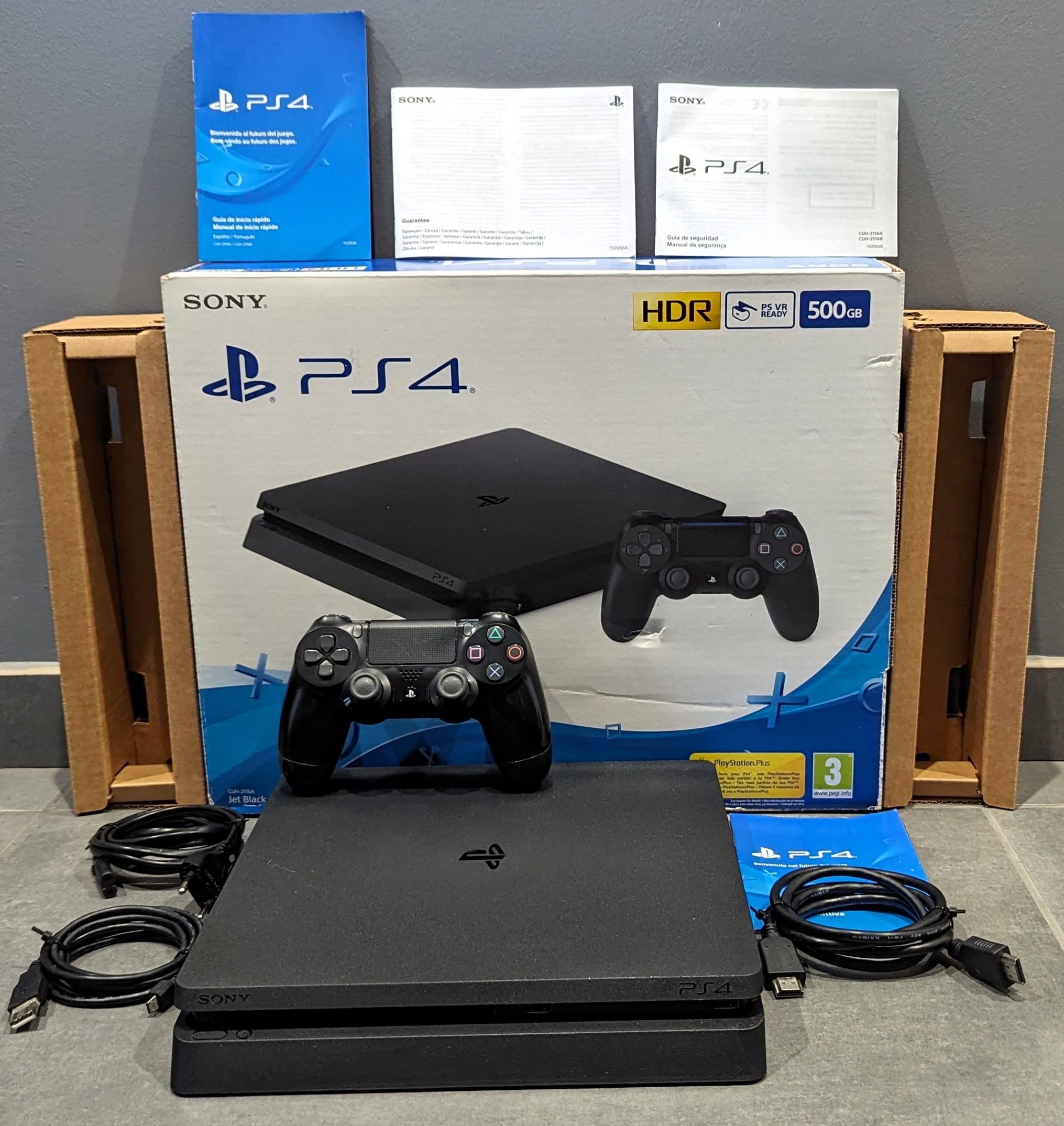 Console Sony PlayStation 4 Slim 500 Go - Noire