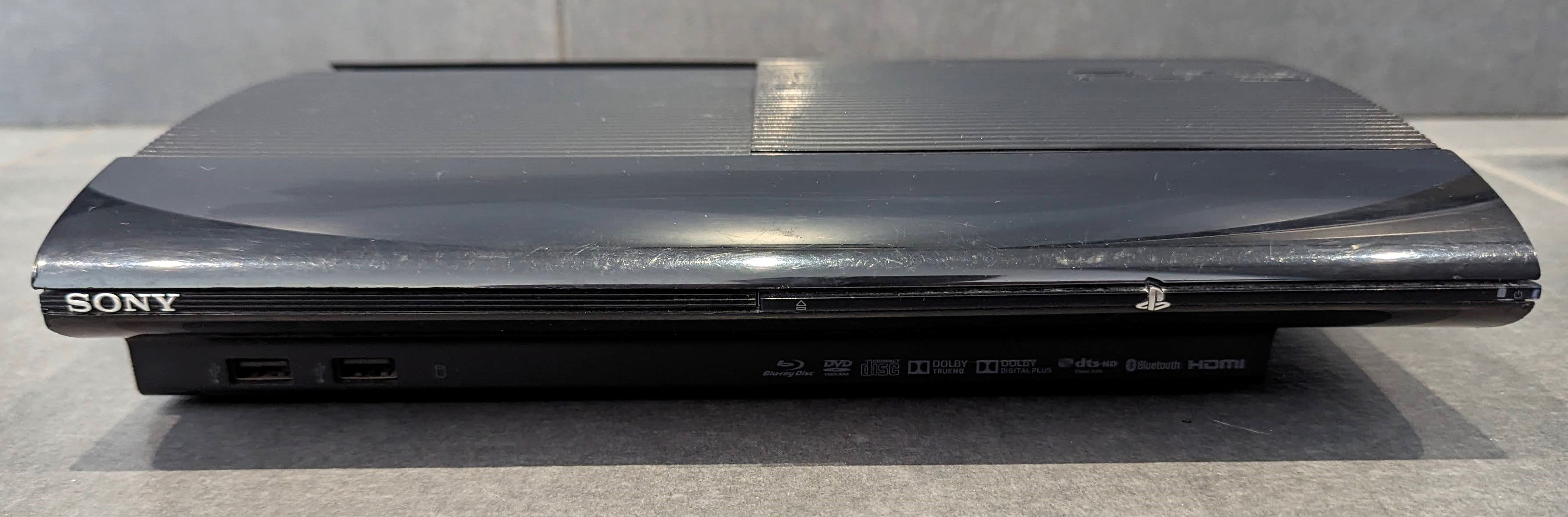 Console Sony PlayStation 3 Super Slim 500Go