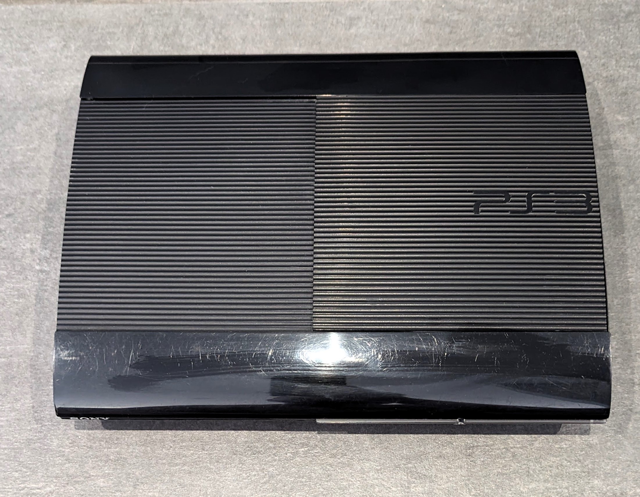 Console Sony PlayStation 3 Super Slim 500Go