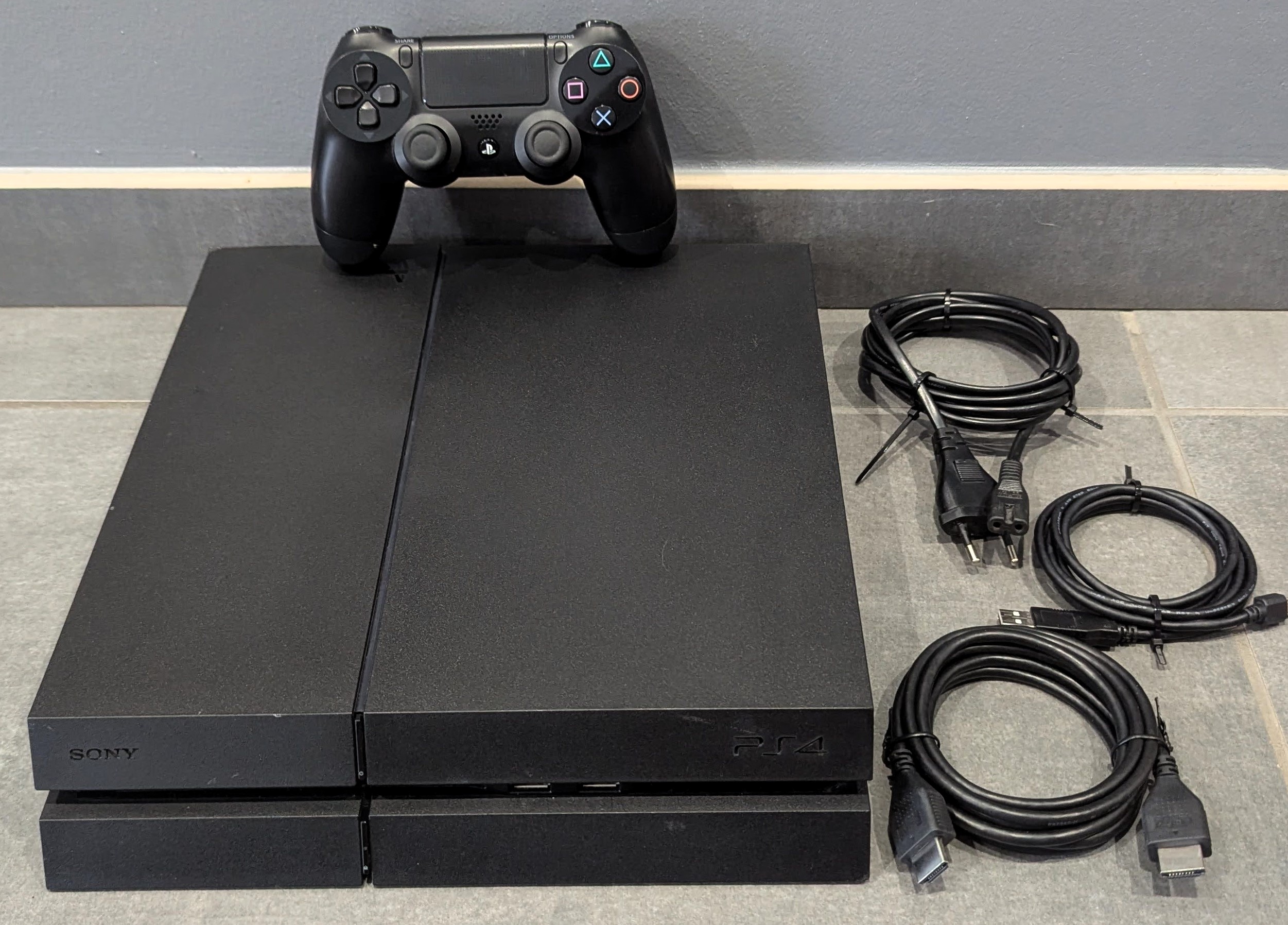 Console Sony PlayStation 4 1 To - Noire