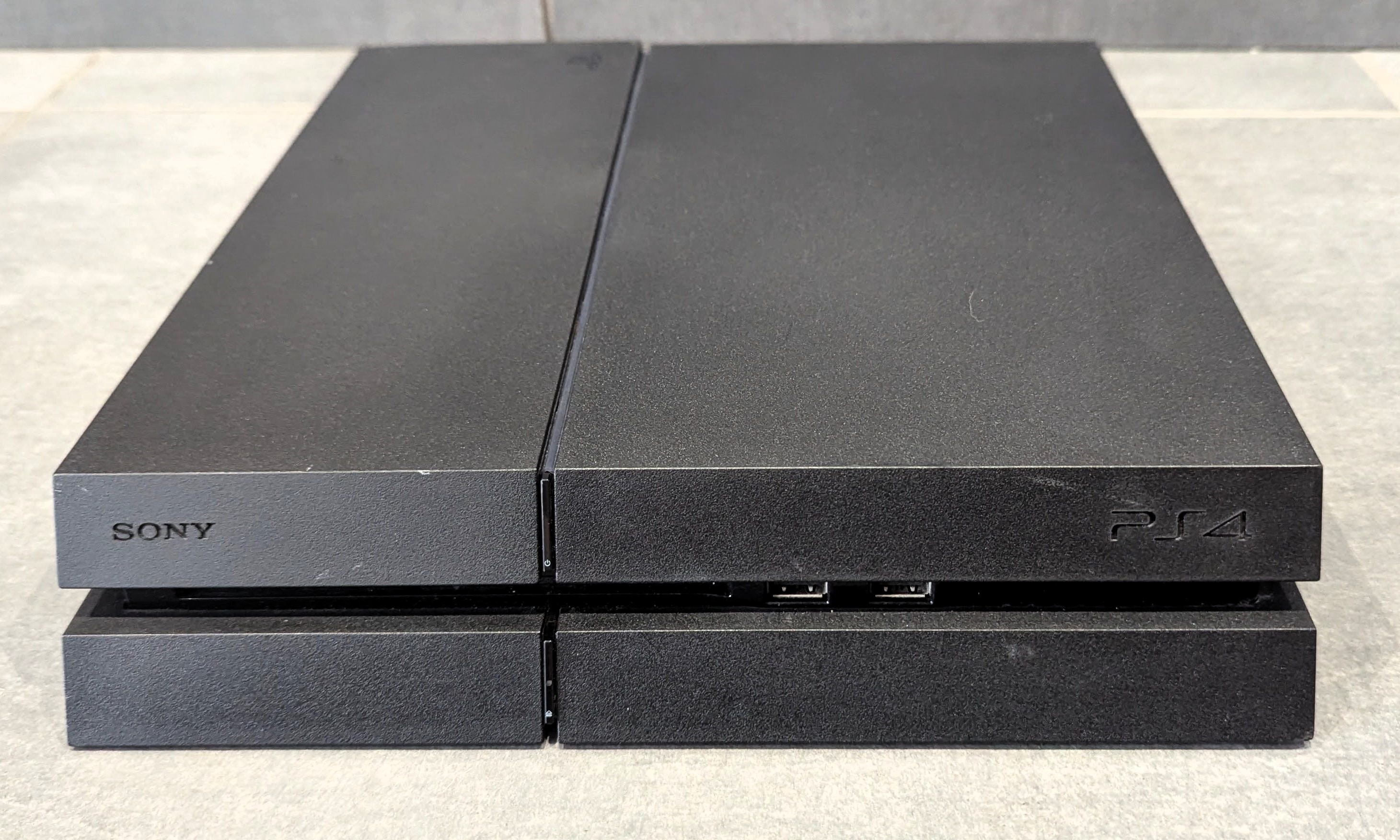 Console Sony PlayStation 4 1 To - Noire