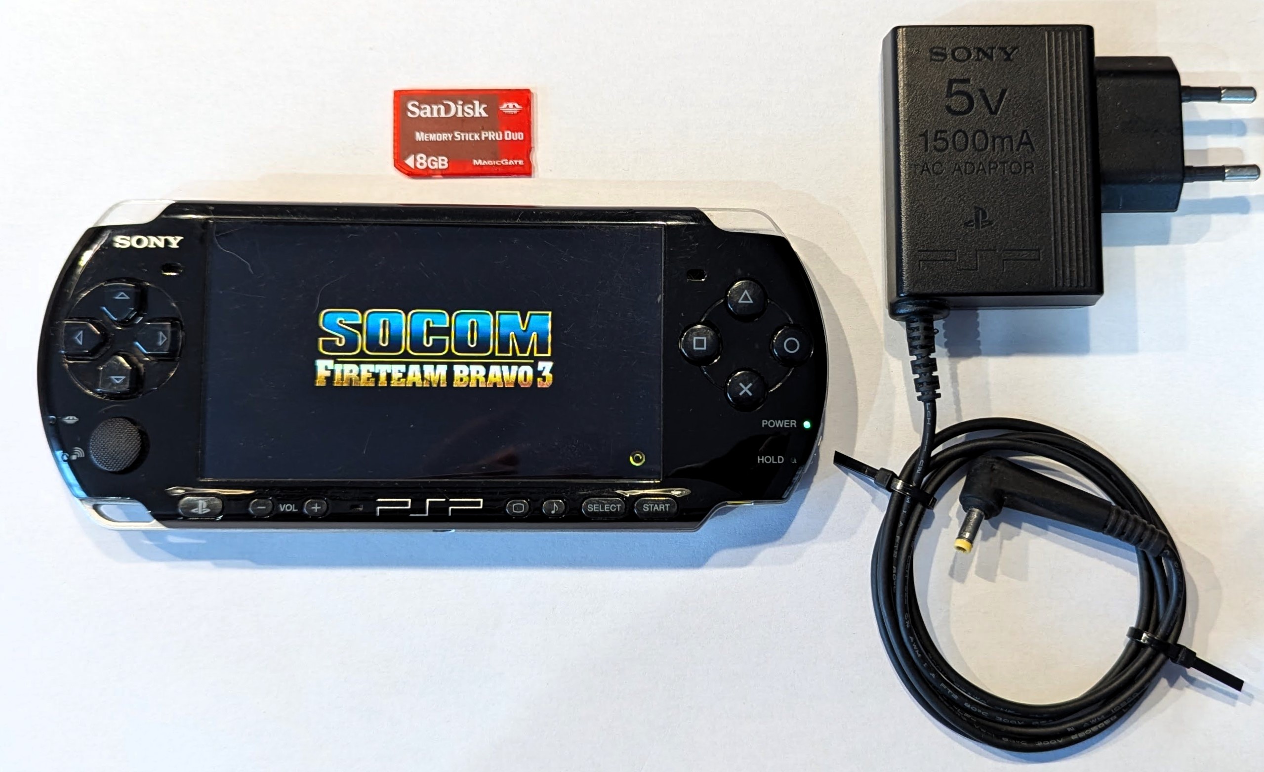 Console Sony PlayStation Portable ( PSP 1004 )  - Noire