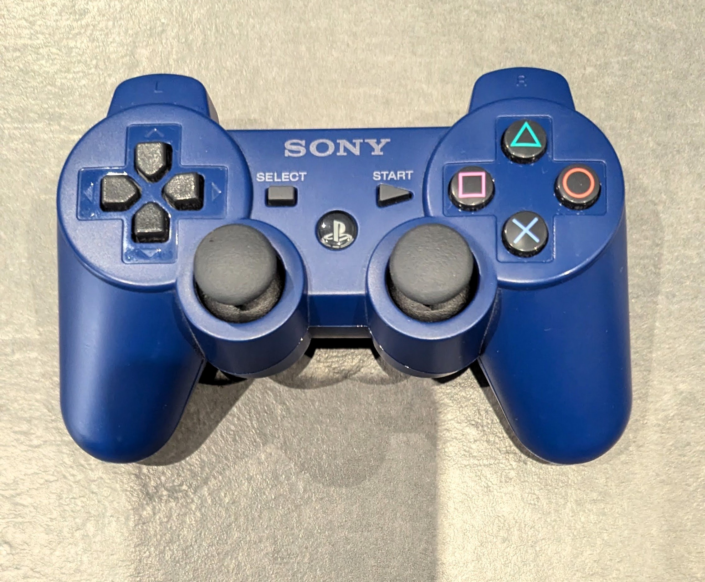 Console SONY PS3 Ultra Slim Edition limitée Bleu 500 Go