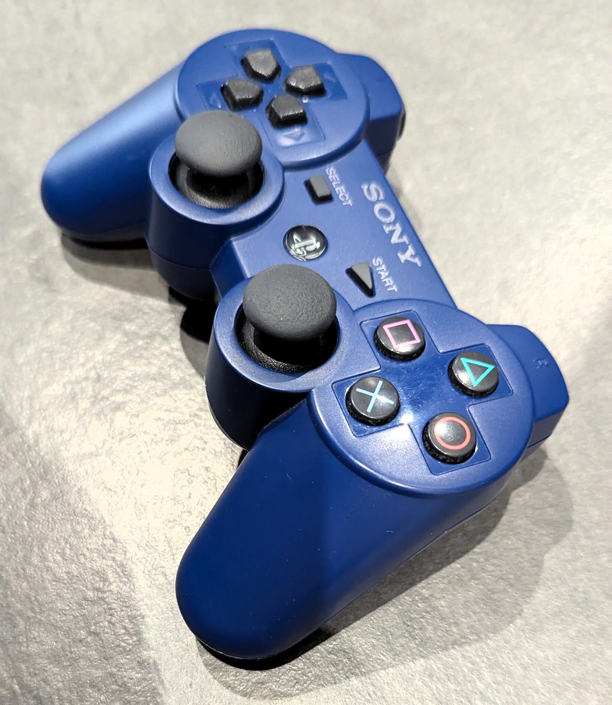 Console SONY PS3 Ultra Slim Edition limitée Bleu 500 Go