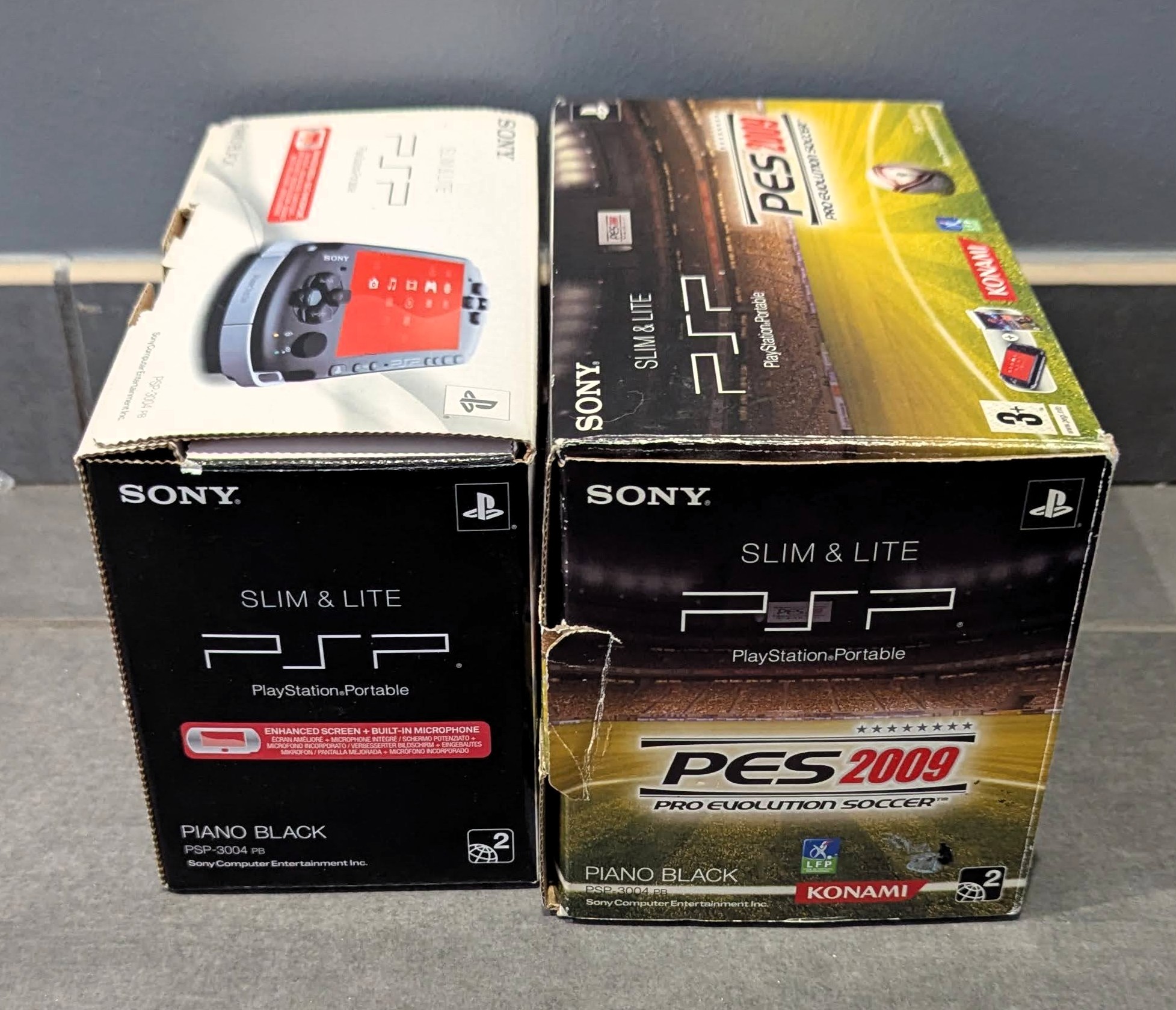 Pack Console Sony PlayStation Portable 3004 Noir + PES Pro Evolution Soccer 2009