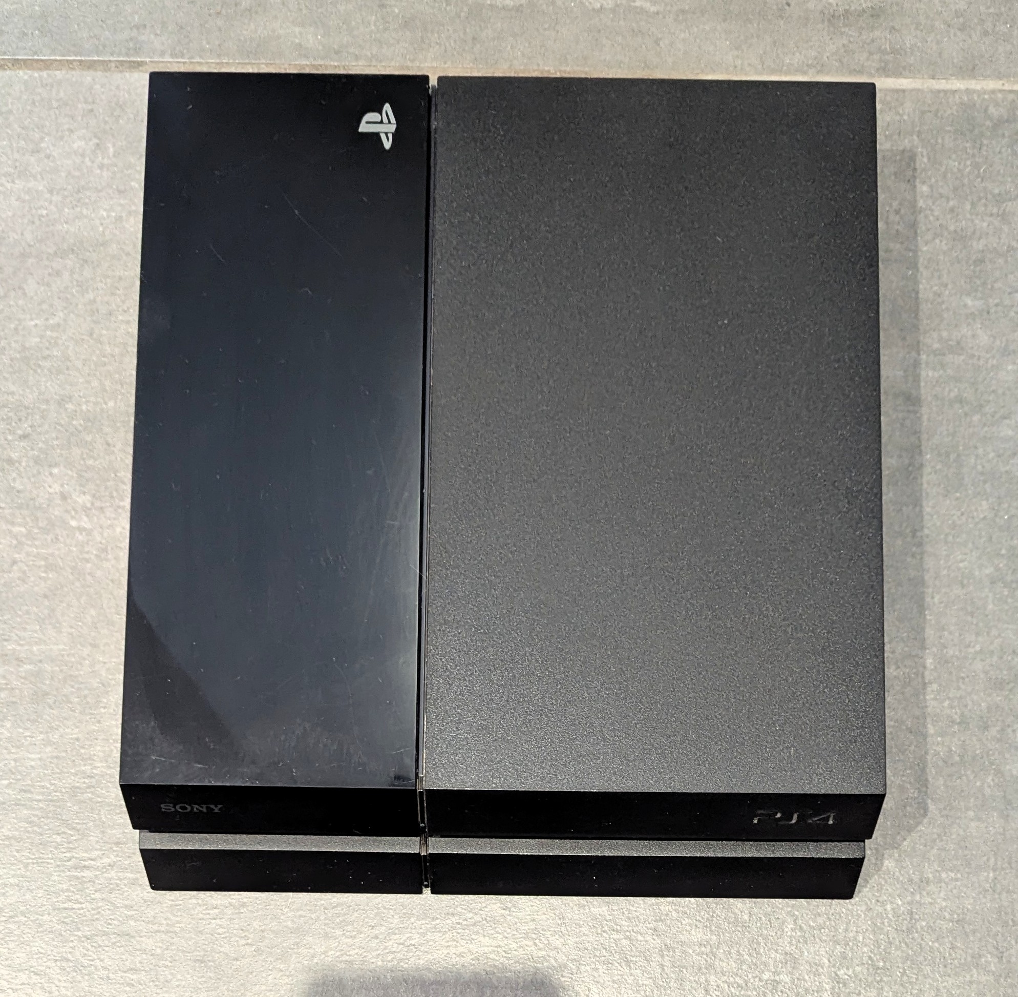 Console Sony PlayStation 4 ( PS4 ) 500 Go - Noire 
