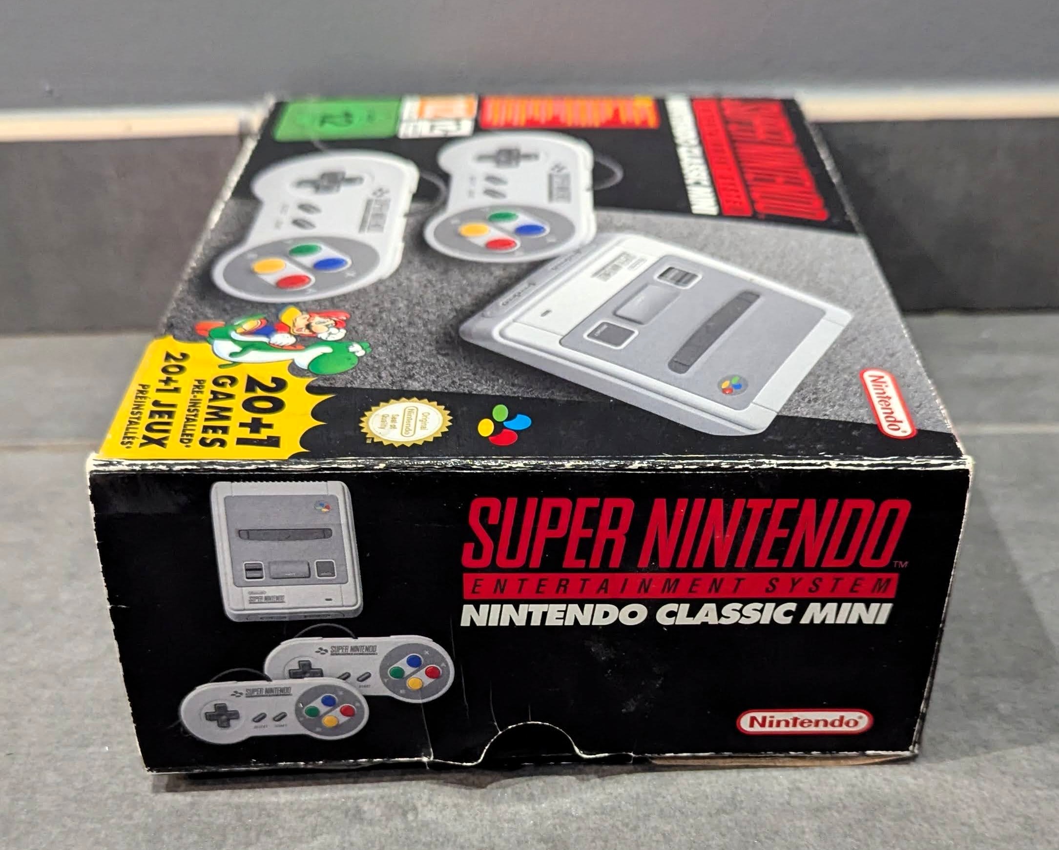 Console Nintendo Super NES Mini Classic Edition