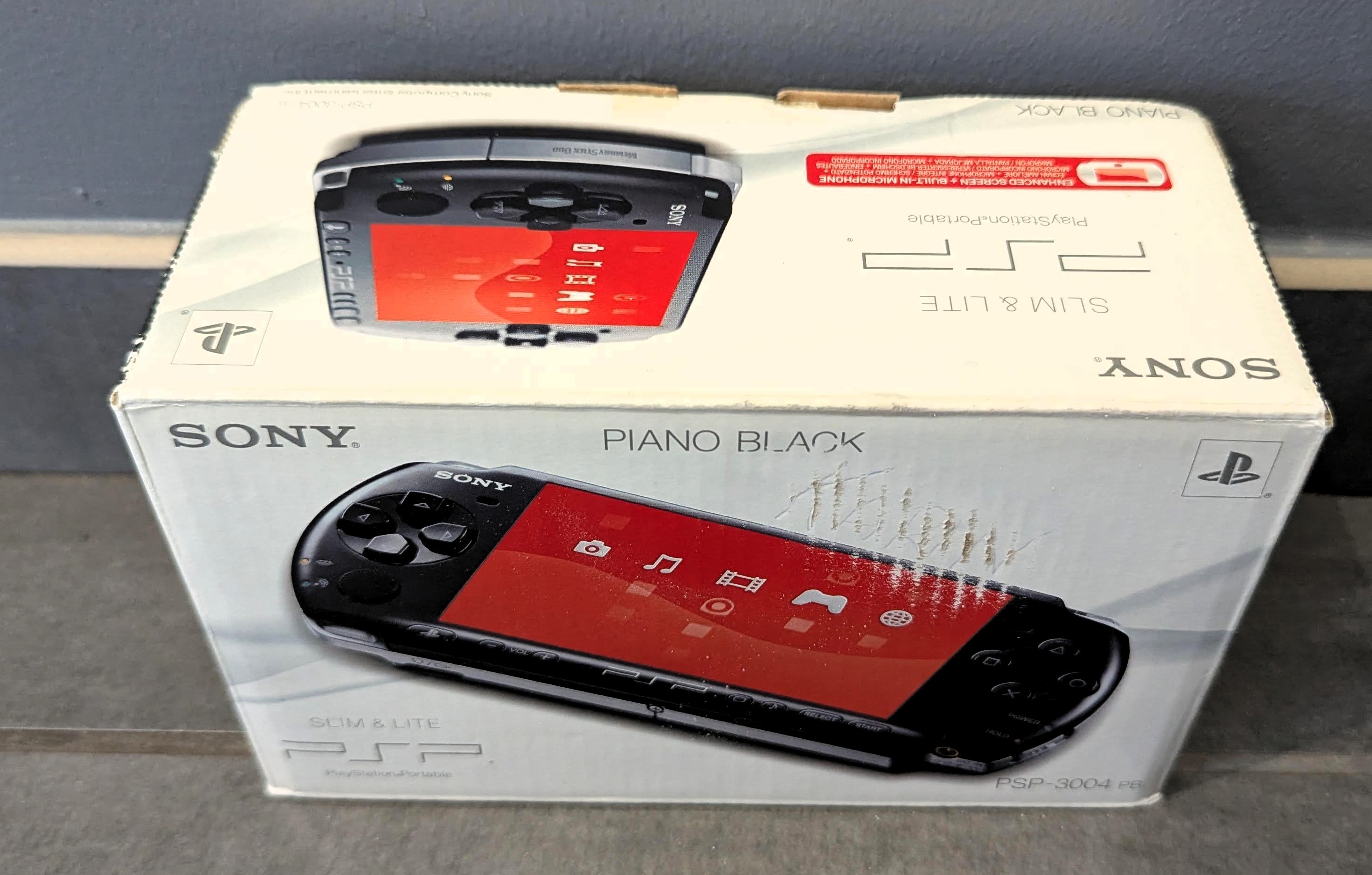 Console Sony PlayStation Portable PSP 3004 - Noire