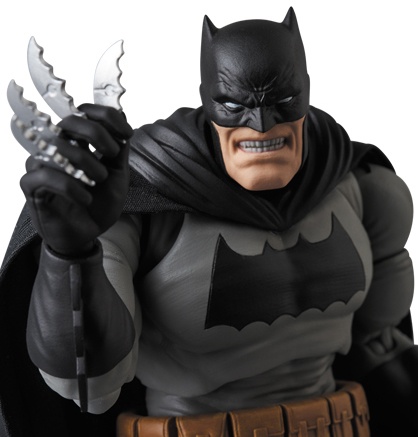 MAFEX No.106 BATMAN（The Dark Knight Returns) 