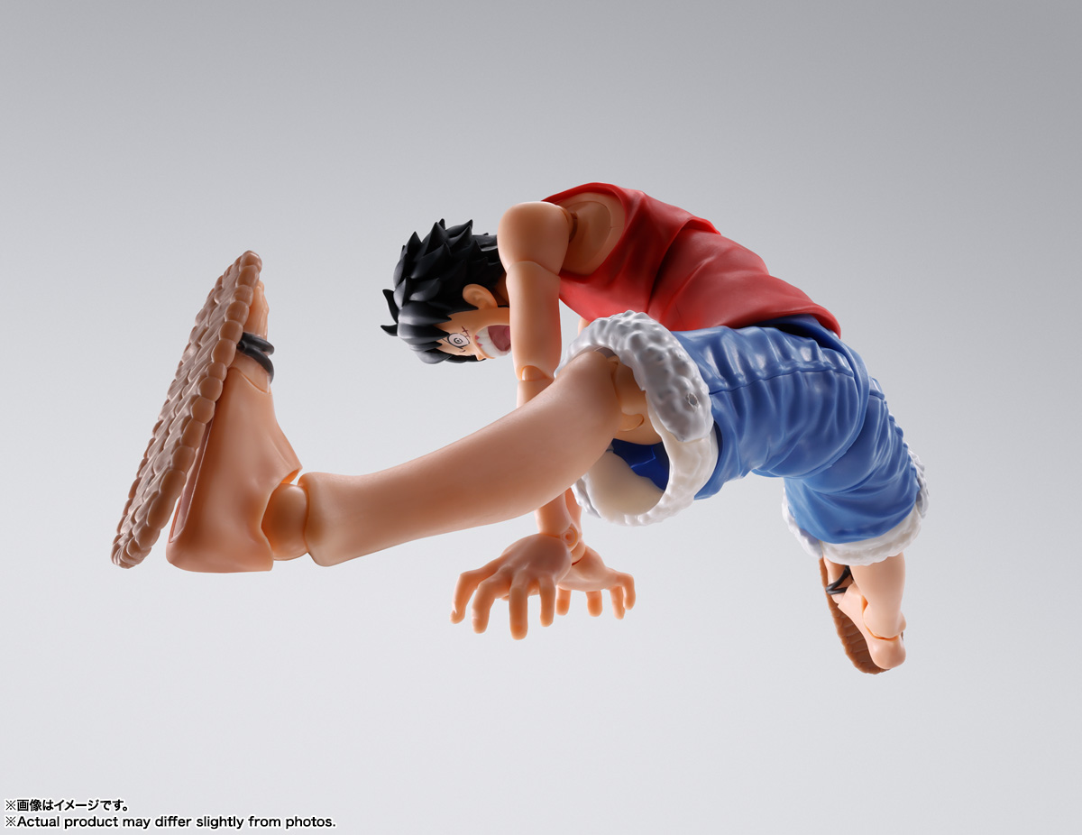 Monkey D. Luffy (Romance Dawn) One Piece S.H.Figuarts Action Figure 