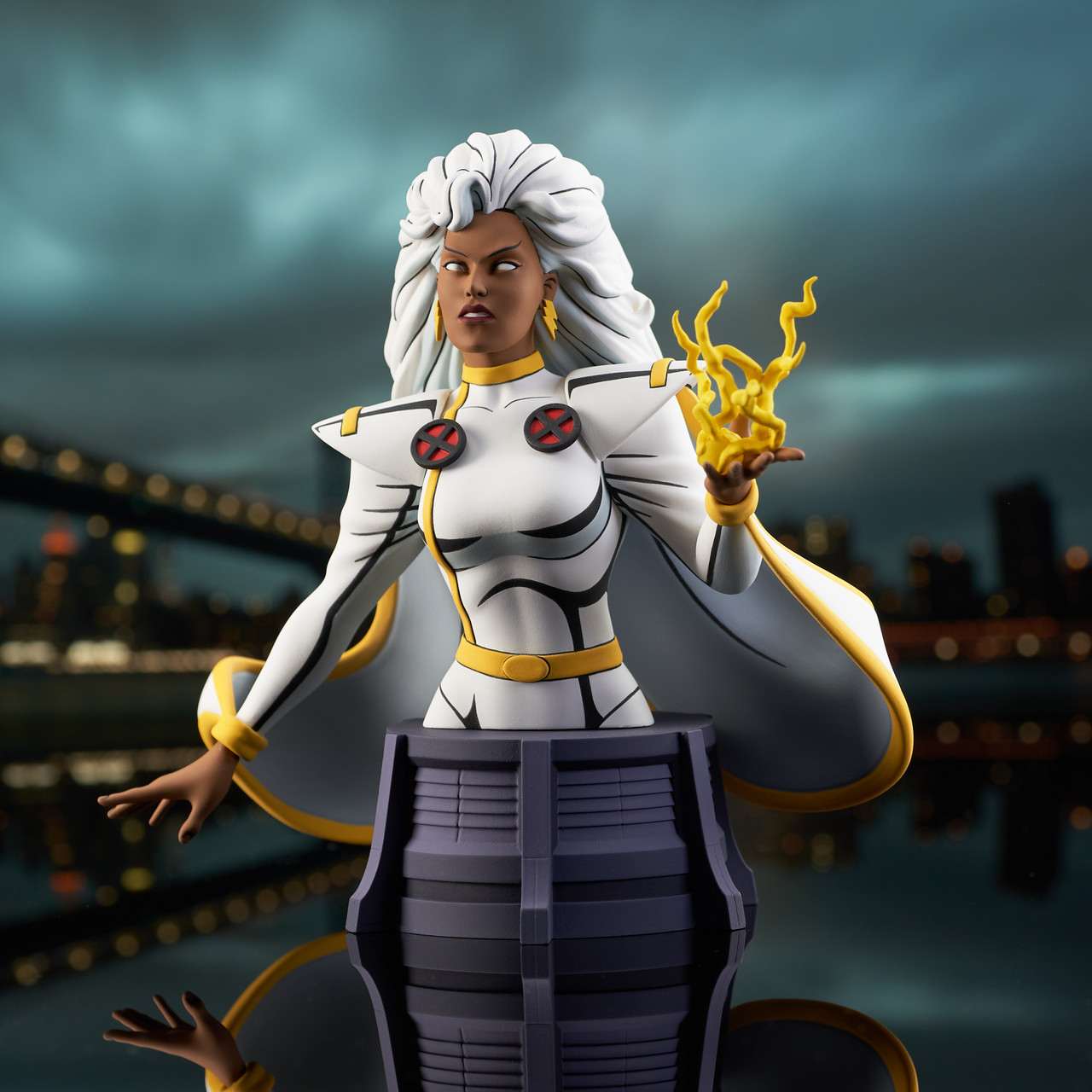 Marvel X-Men: The Animated Series - Storm Animated Resin Bust