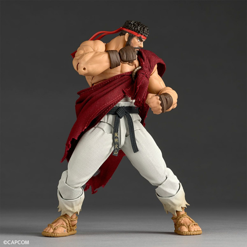 Revoltech Amazing Yamaguchi : Ryu Street Fighter 6 | Action Figure Limited Bonus Set