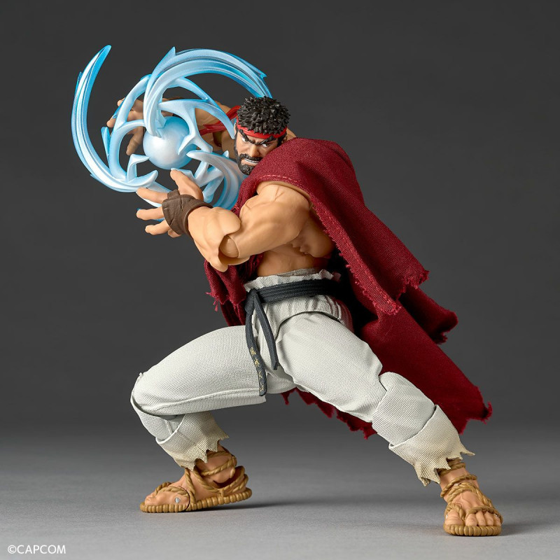 Revoltech Amazing Yamaguchi : Ryu Street Fighter 6 | Action Figure Limited Bonus Set