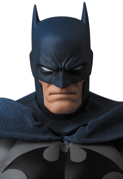 Batman: Hush MAFEX No.105 Batman Action Figure