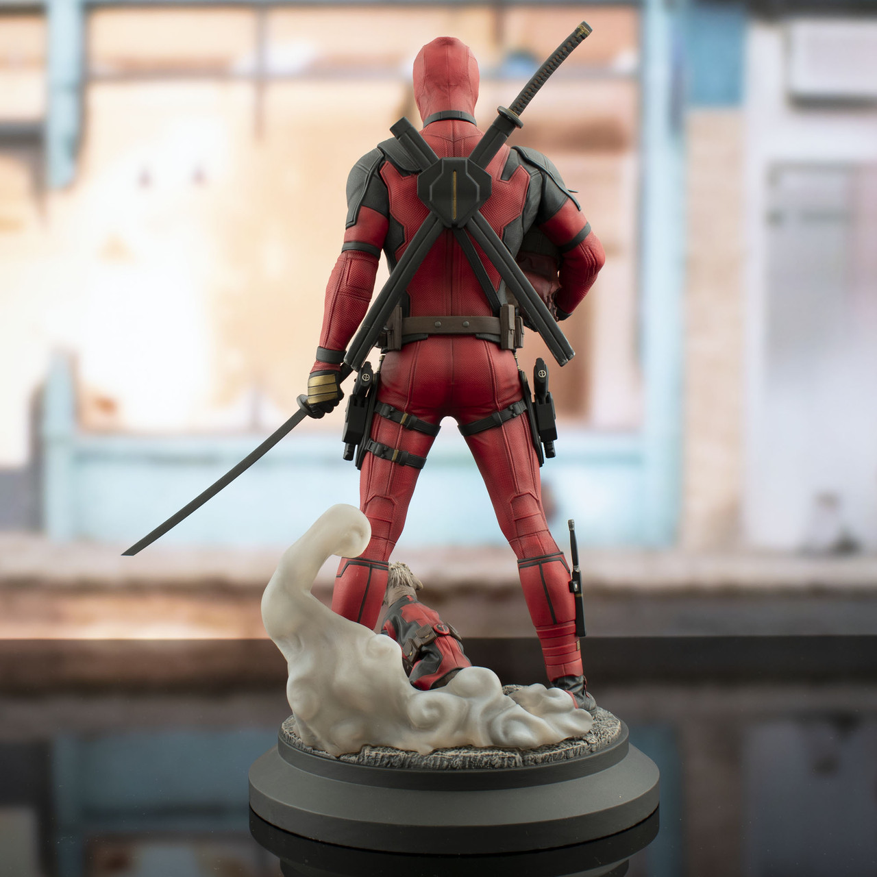 Deadpool & Wolverine Marvel Premier Collection Deadpool 1/7 Scale Statue
