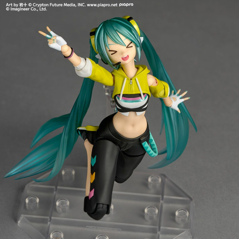 Fitness Boxing Feat. Hatsune Miku Amazing Yamaguchi Revoltech NR093 Hatsune Miku (Boxing Ver.) Action Figure