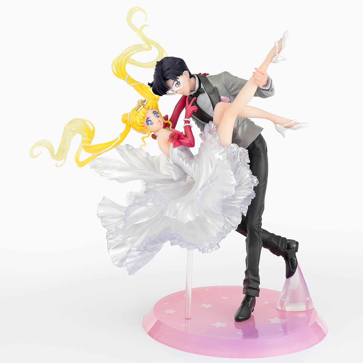 Usagi & Tuxedo Mask Moonlight Glow Version - Sailor Moon - Figuarts Zero Chouette Collectors Shop