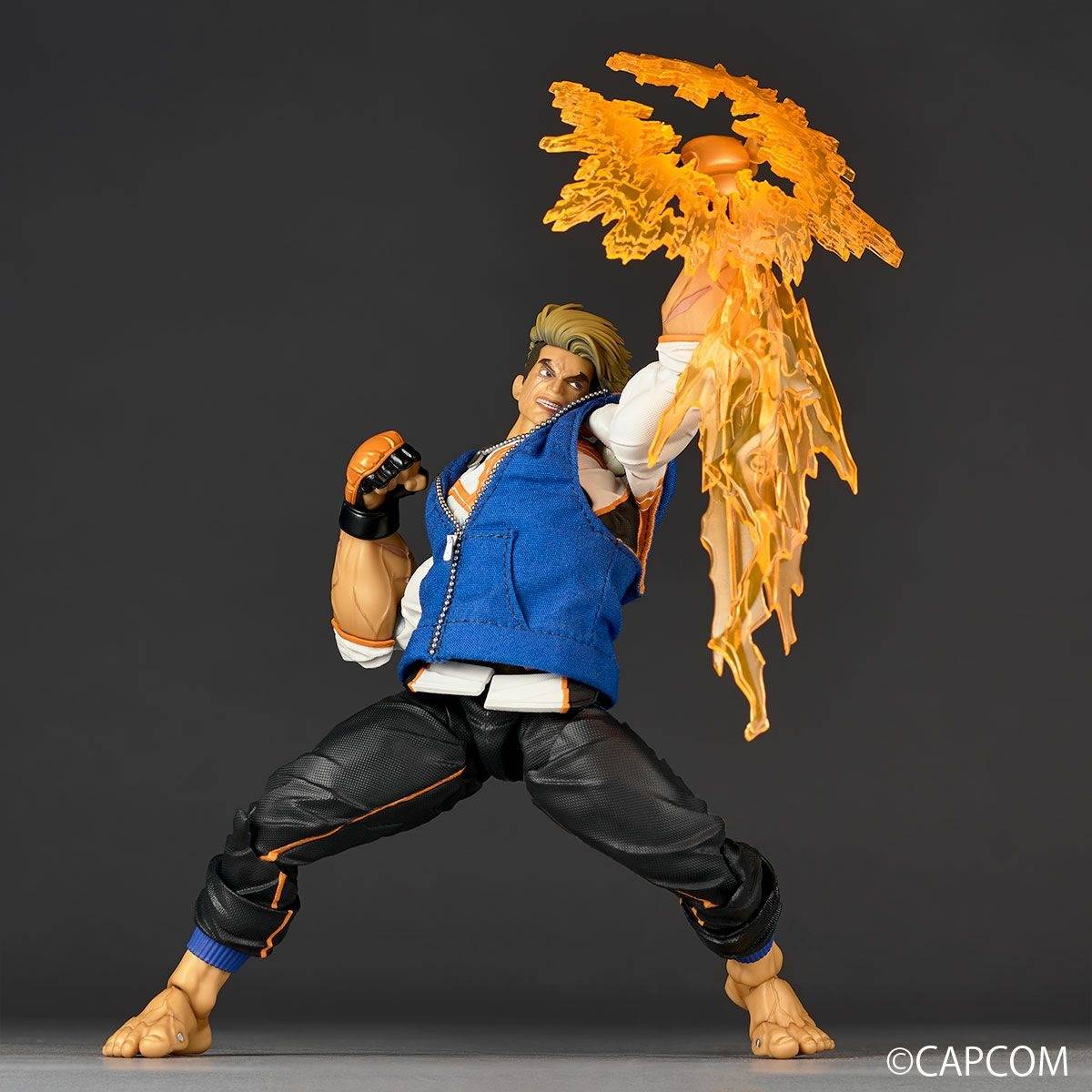 Street Fighter 6 Amazing Yamaguchi Revoltech NR078 Luke Action Figure