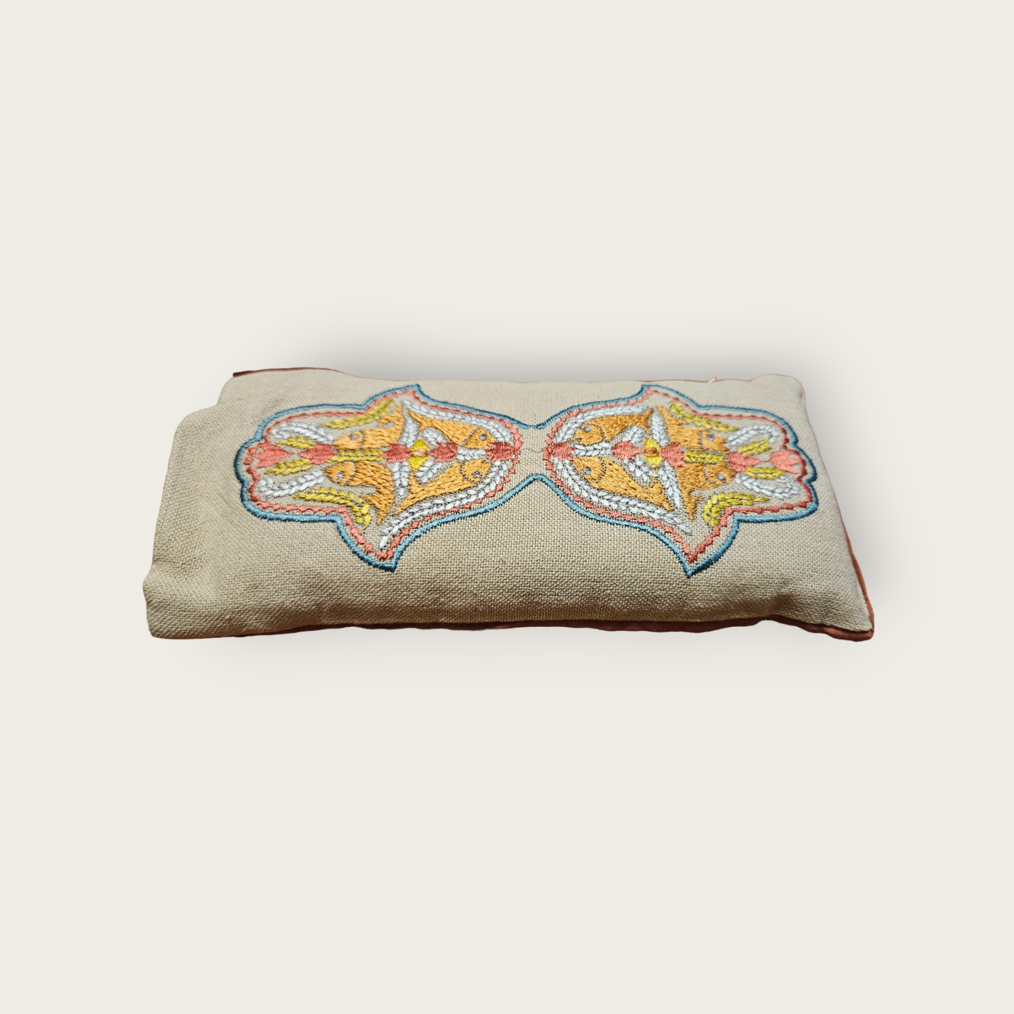 Coussin de relaxation pour les yeux avec graines de lin et huile essentielle de Lavande - Broderie main de Fatma