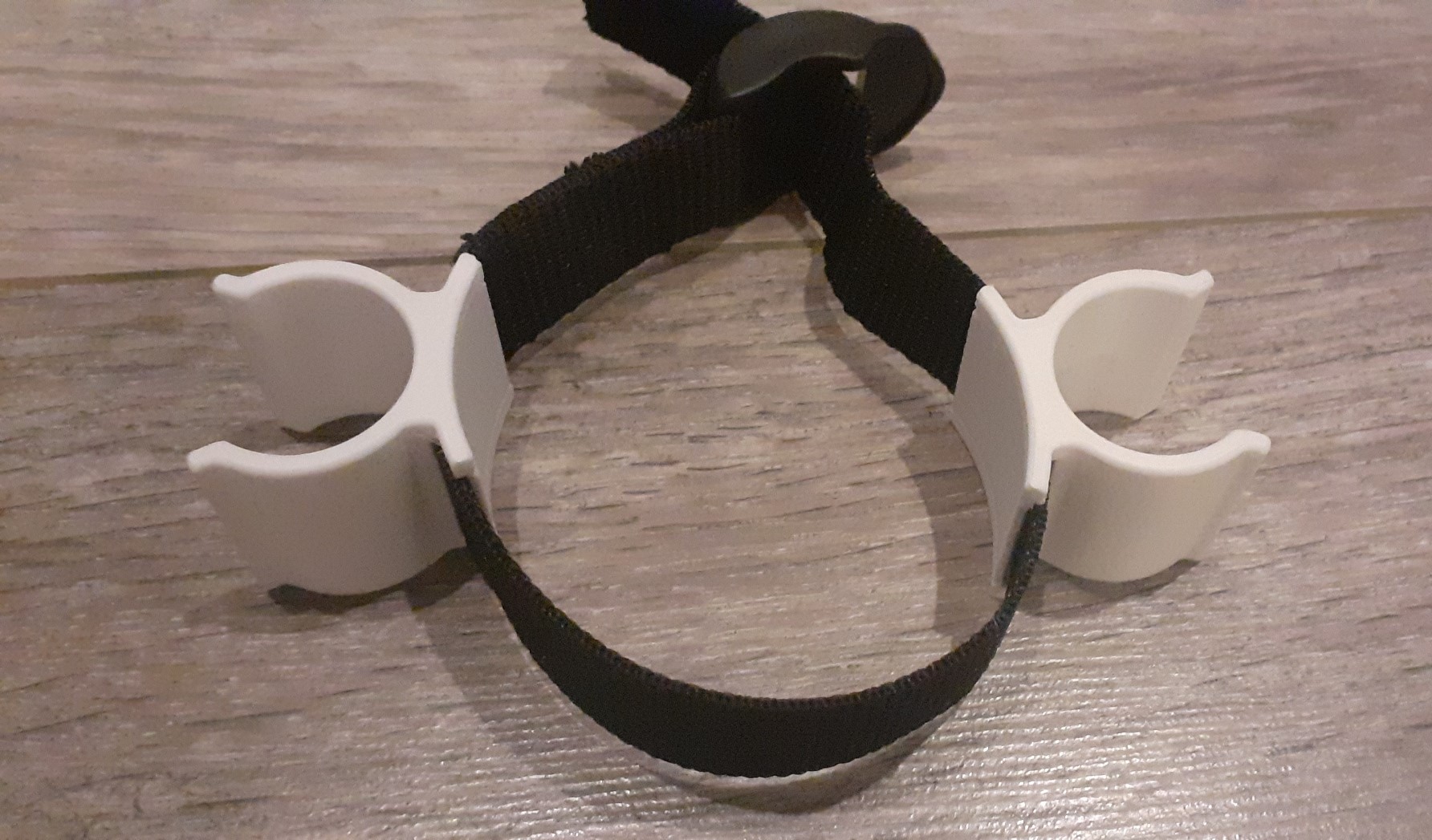 Support universel pour tuyau de pompe kite/wing/Paddle