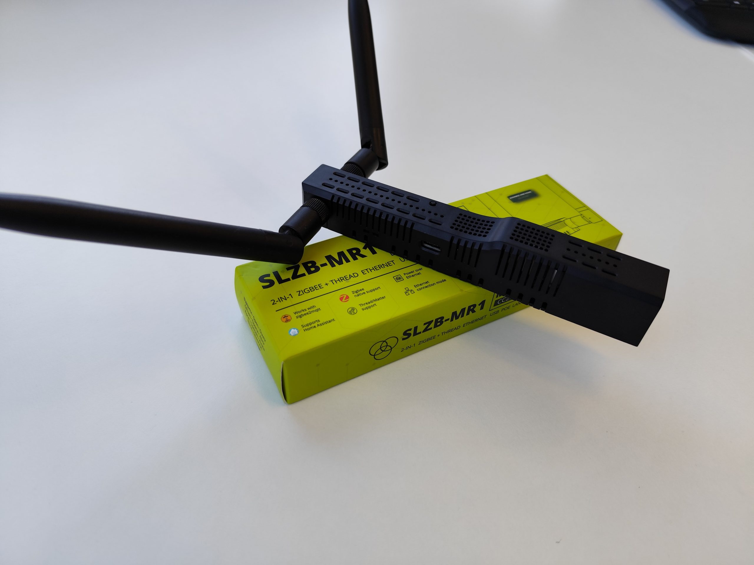 SMLIGHT SLZB-MR1 Multi Radio