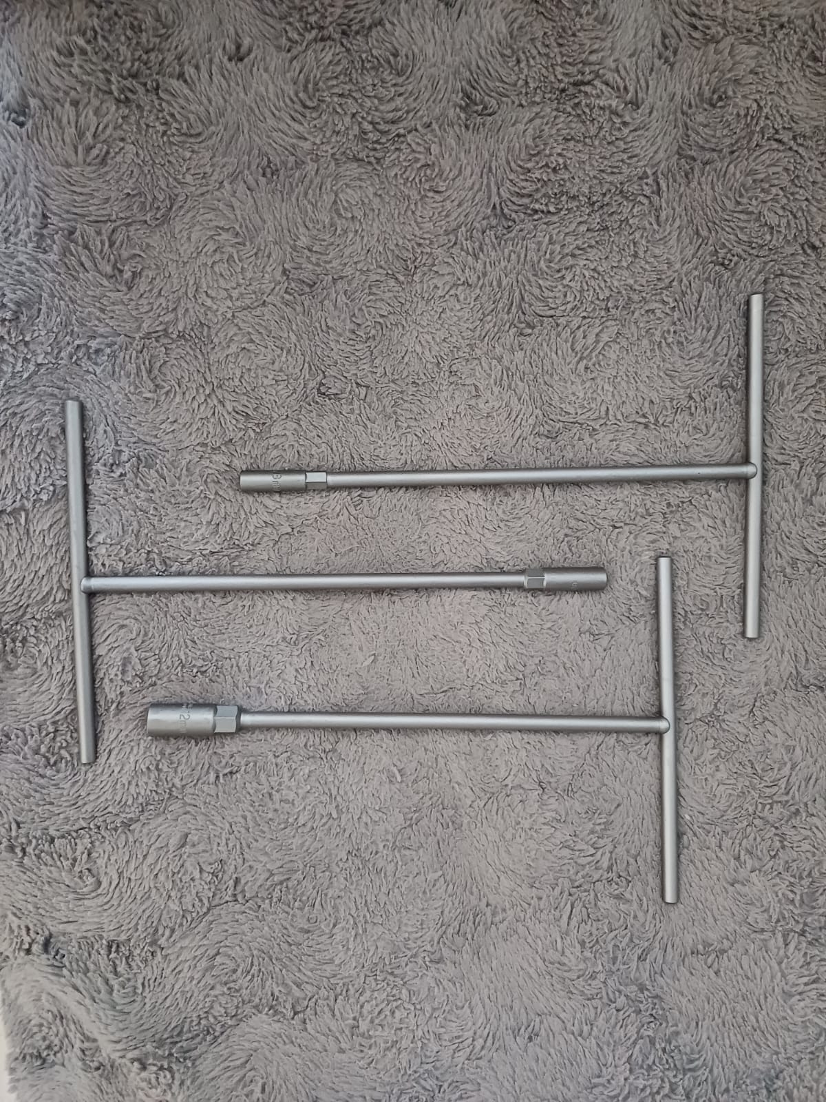 SET DE LLAVES T