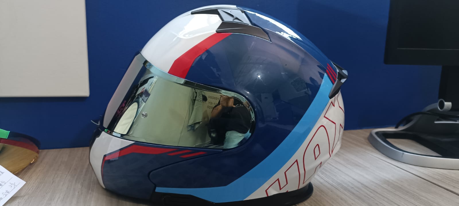 CASCO ABATIBLE HAX