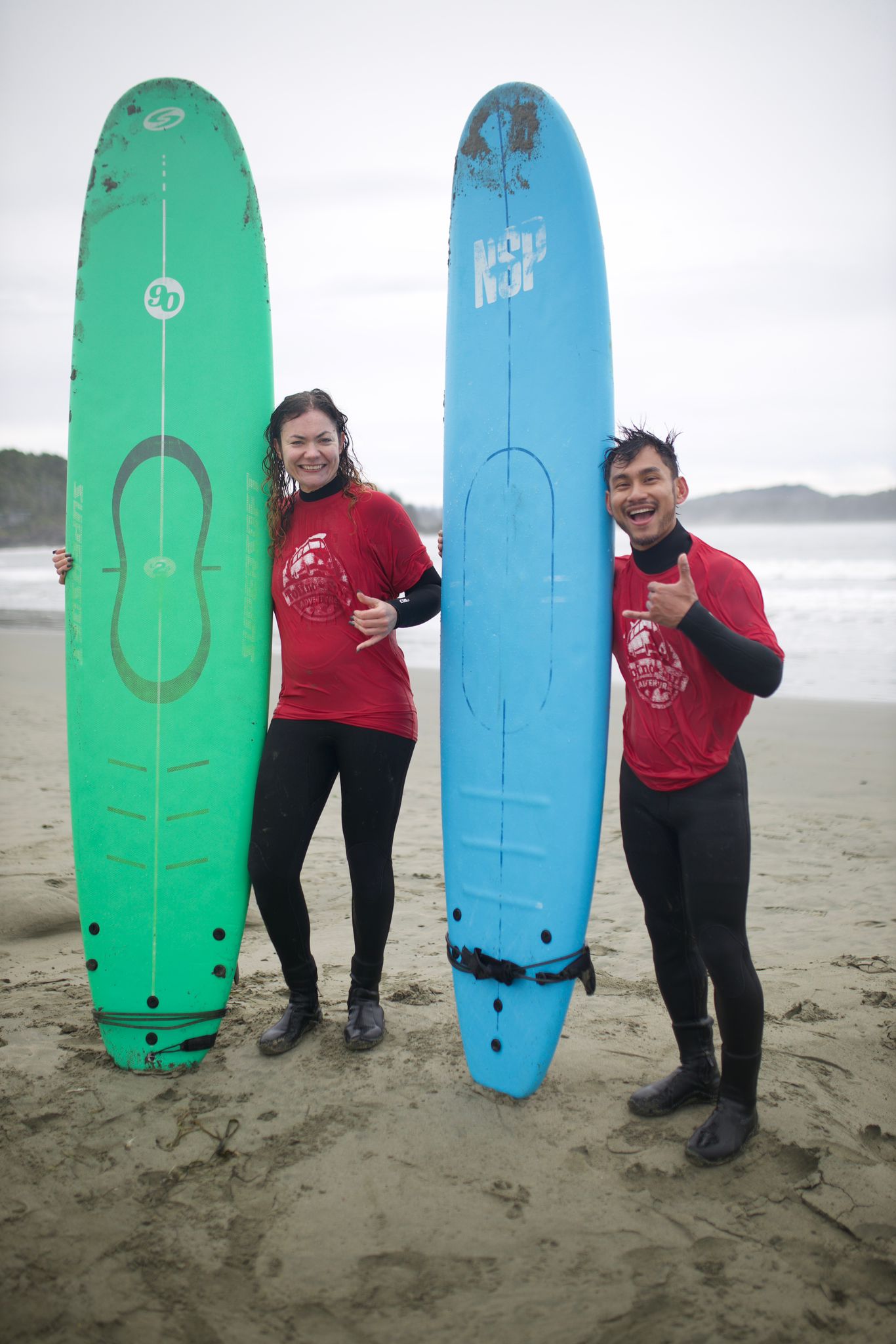 Tofino: Chill Girl Beginner Surf Camp (female only)