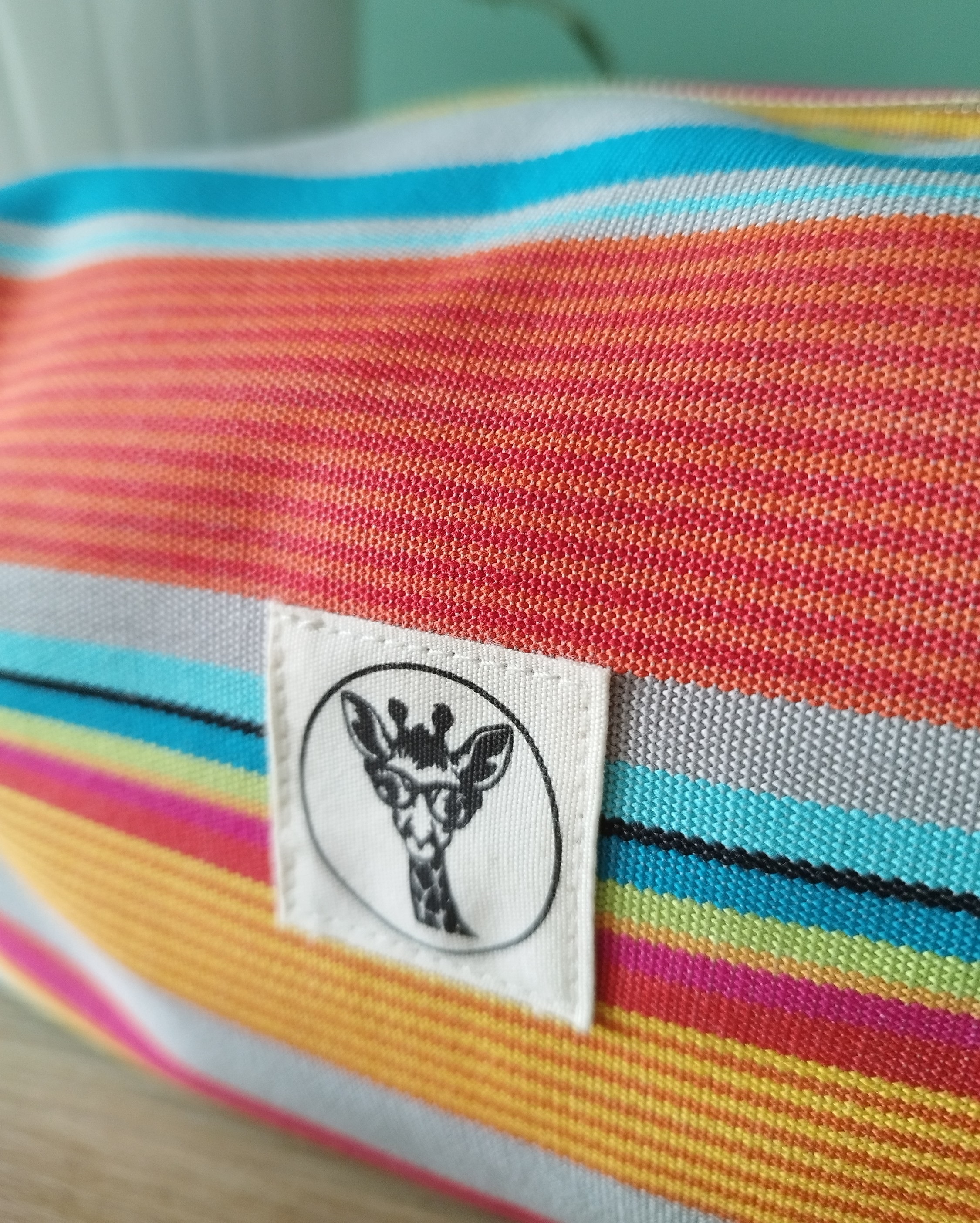 Trousse de toilette COSMIQ en tissu multicolore