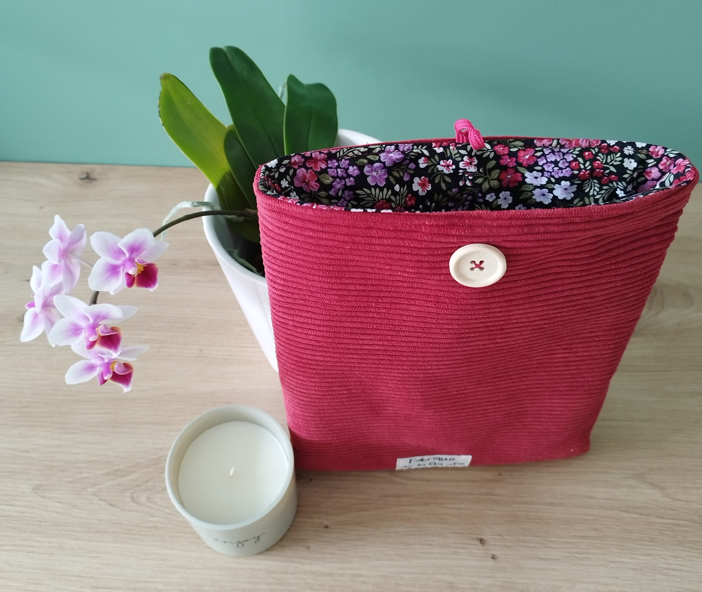 Housse tablette ou livré broché ASTRA en velours rose framboise intérieur noir