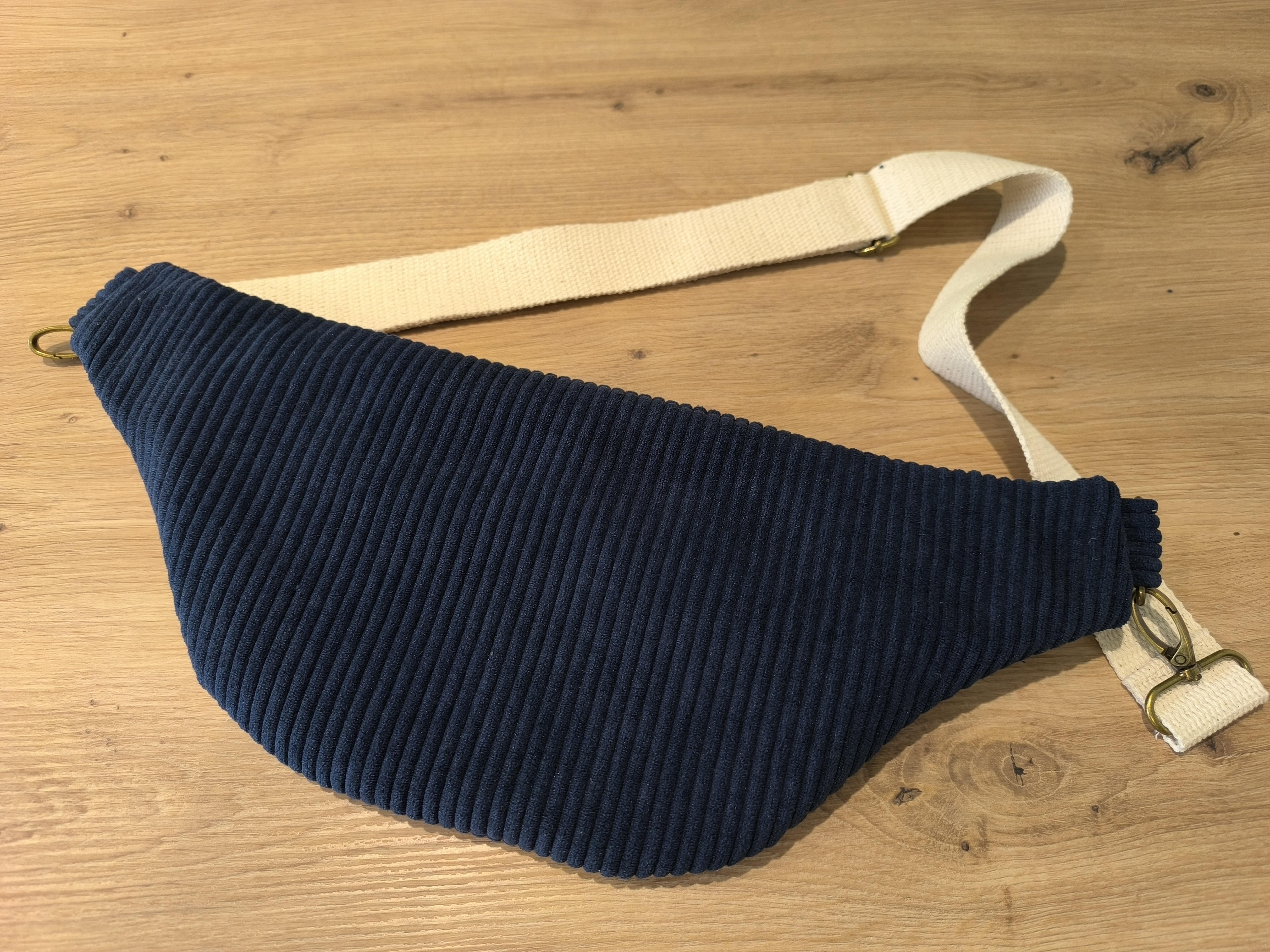 Sac banane GALAXY velours bleu marine