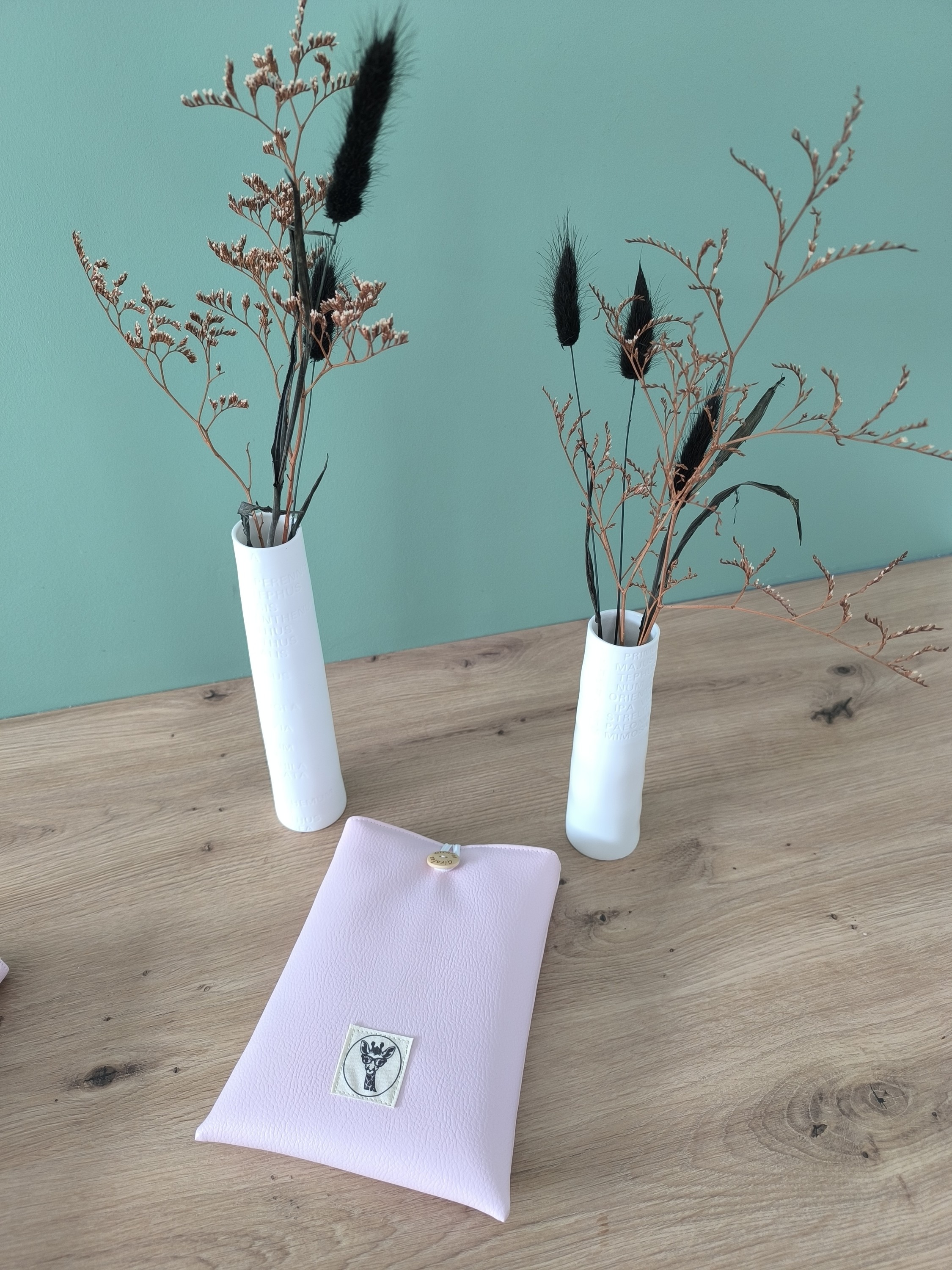 Housse liseuse ou livre de poche ECHO en simili cuir rose pâle