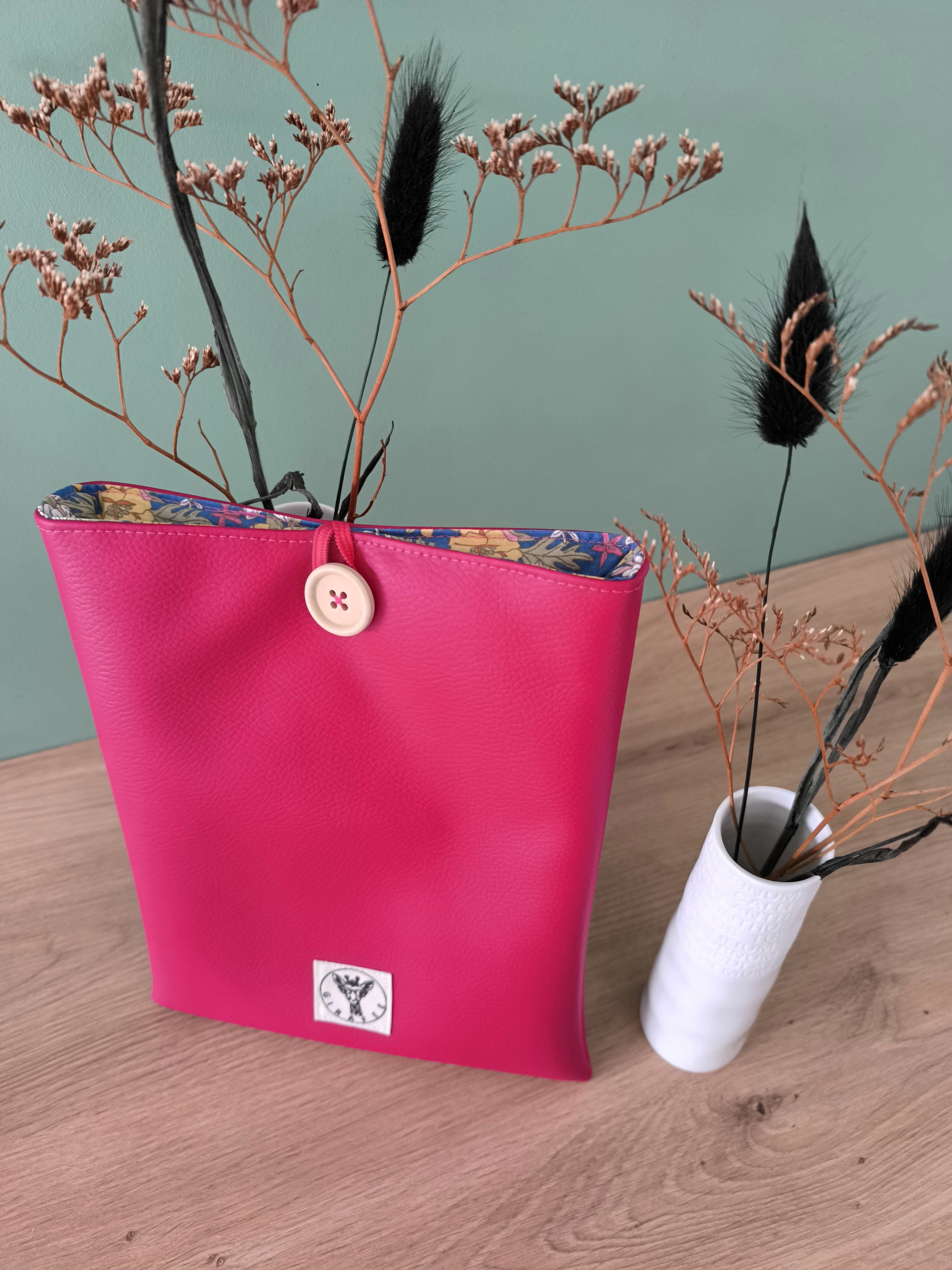 Housse tablette ou livré broché ASTRA en simili cuir framboise