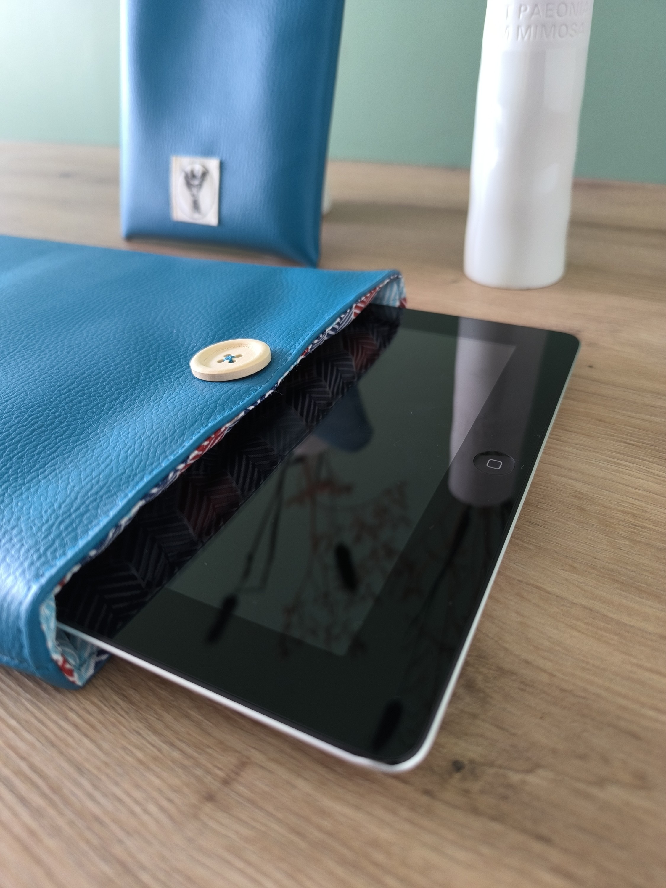 Housse tablette ou livré broché ASTRA en simili cuir bleu canard