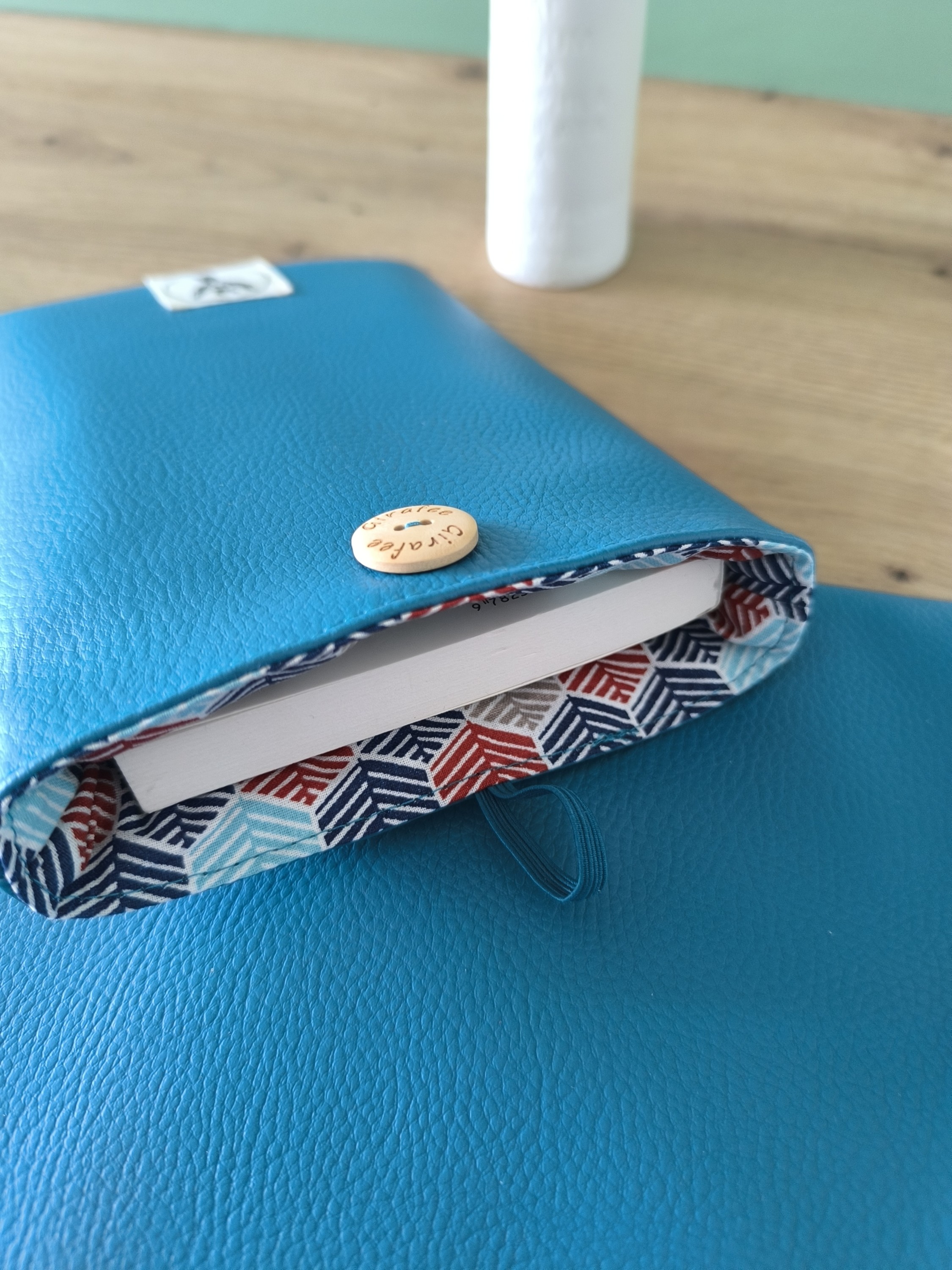 Housse liseuse ou livre de poche ECHO en simili cuir bleu canard