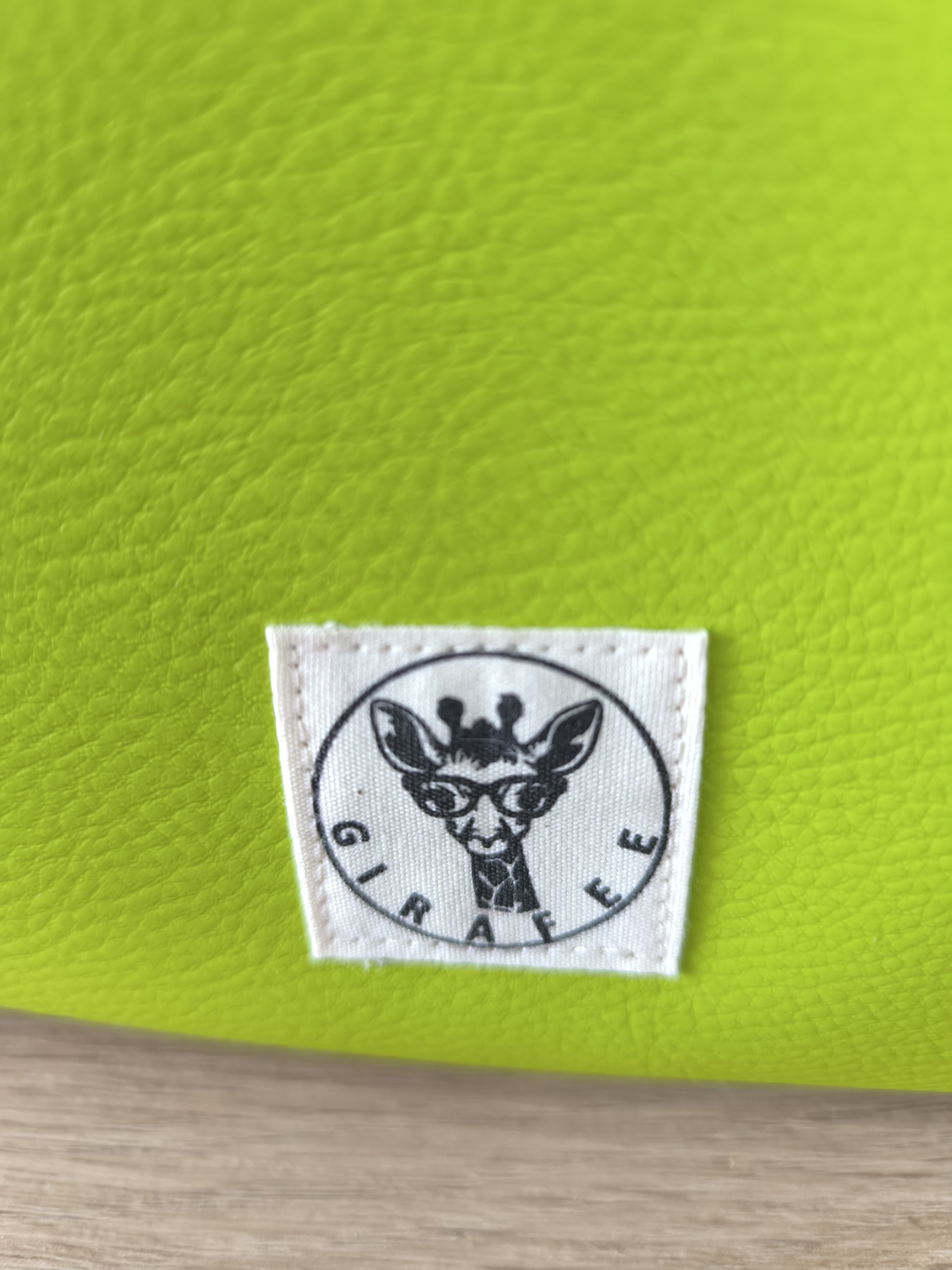 Housse tablette ou livré broché ASTRA en simili cuir vert anis