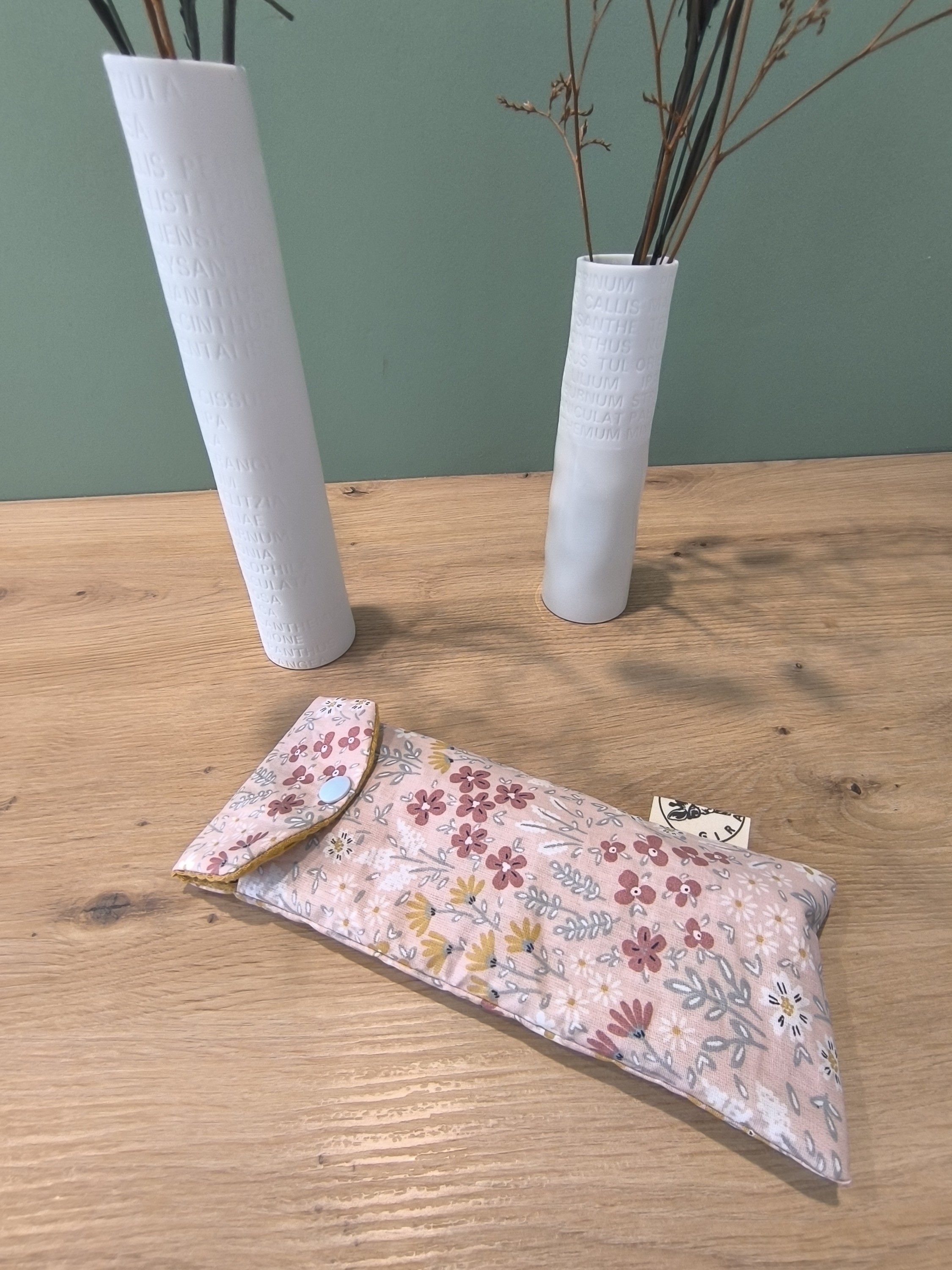 Pochette brosse à dents NEPTUNE motifs fleurs roses