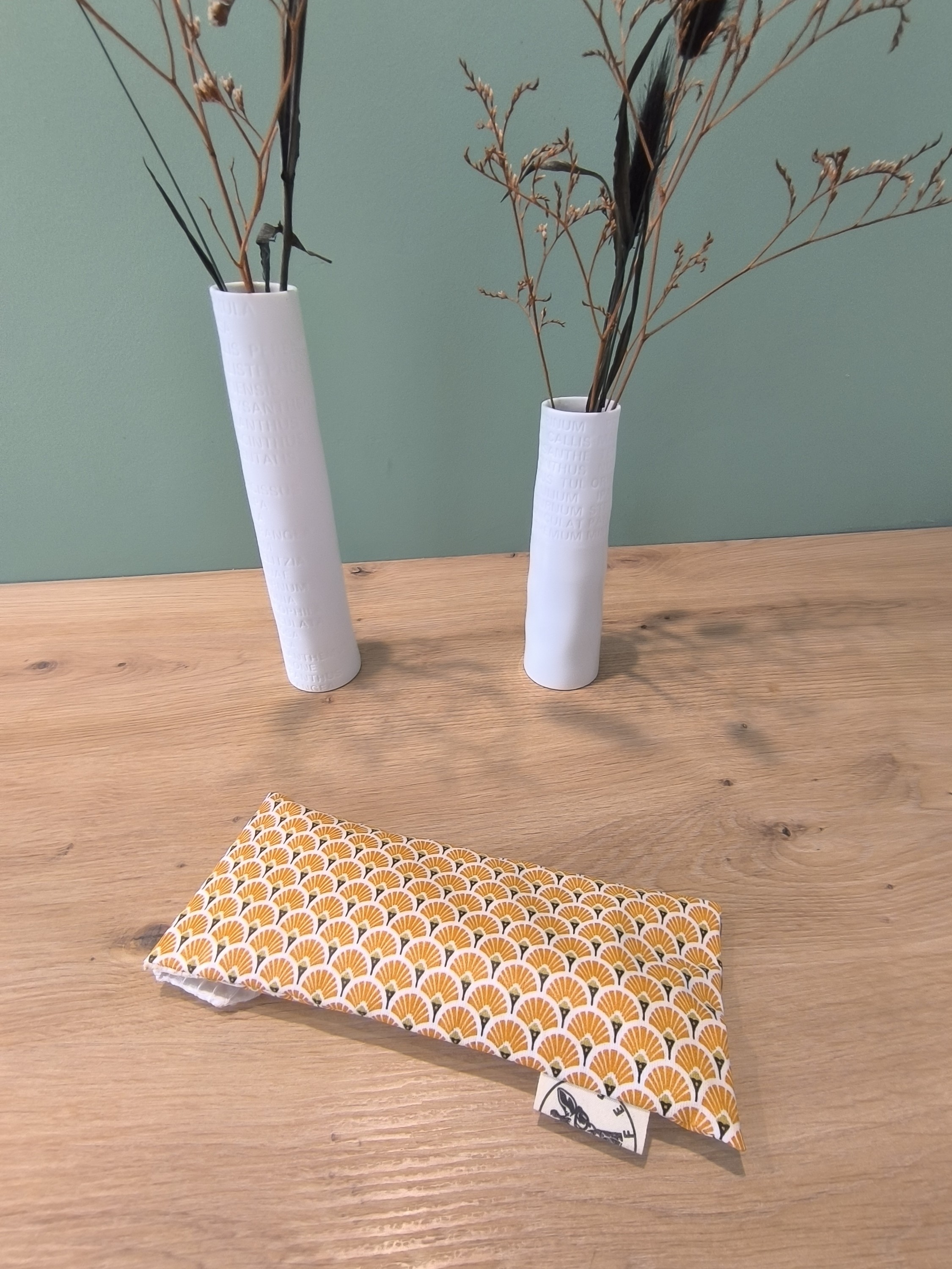 Pochette brosse à dents NEPTUNE motifs éventails jaune