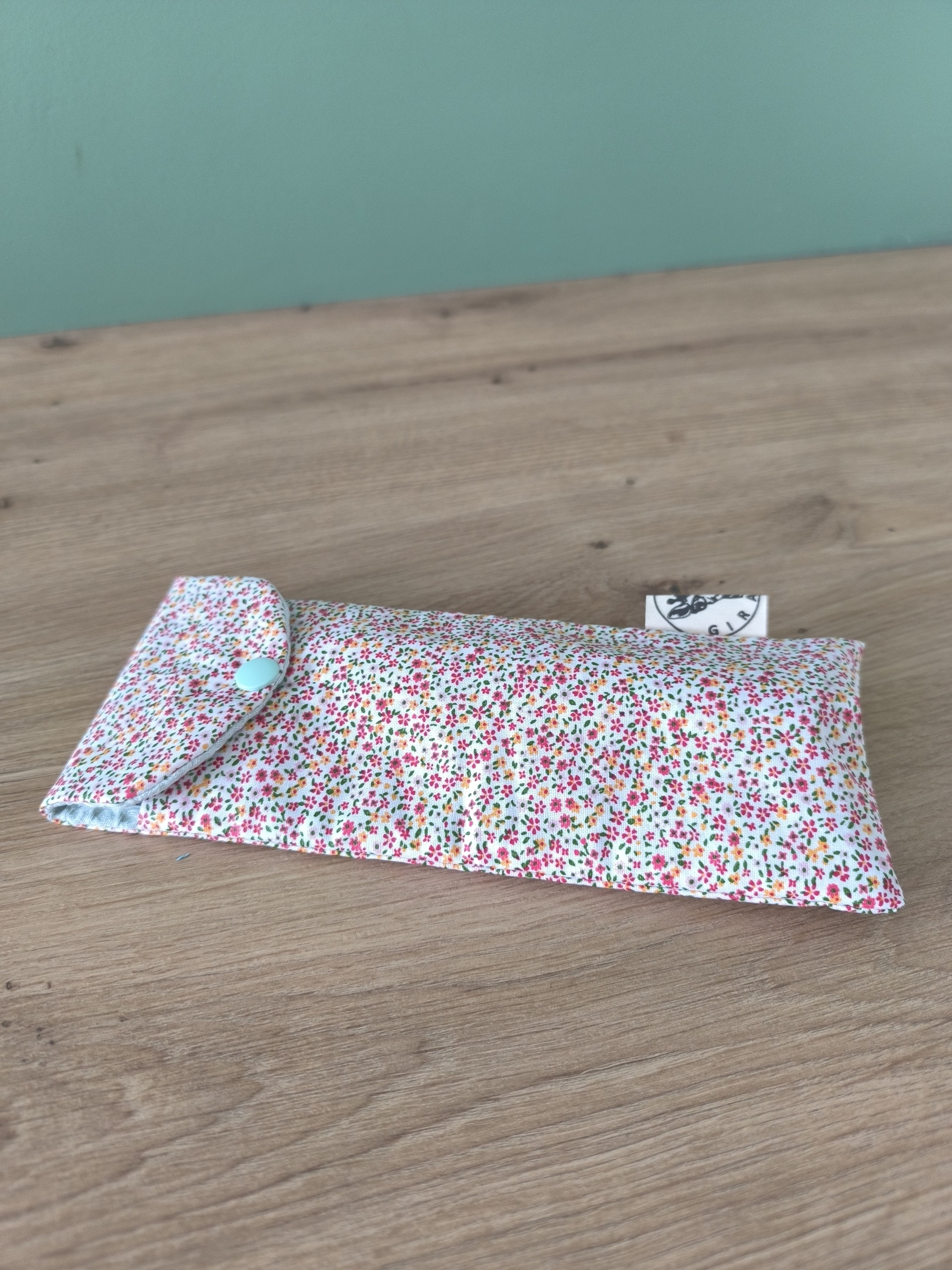 Pochette brosse à dents NEPTUNE petites fleurs roses